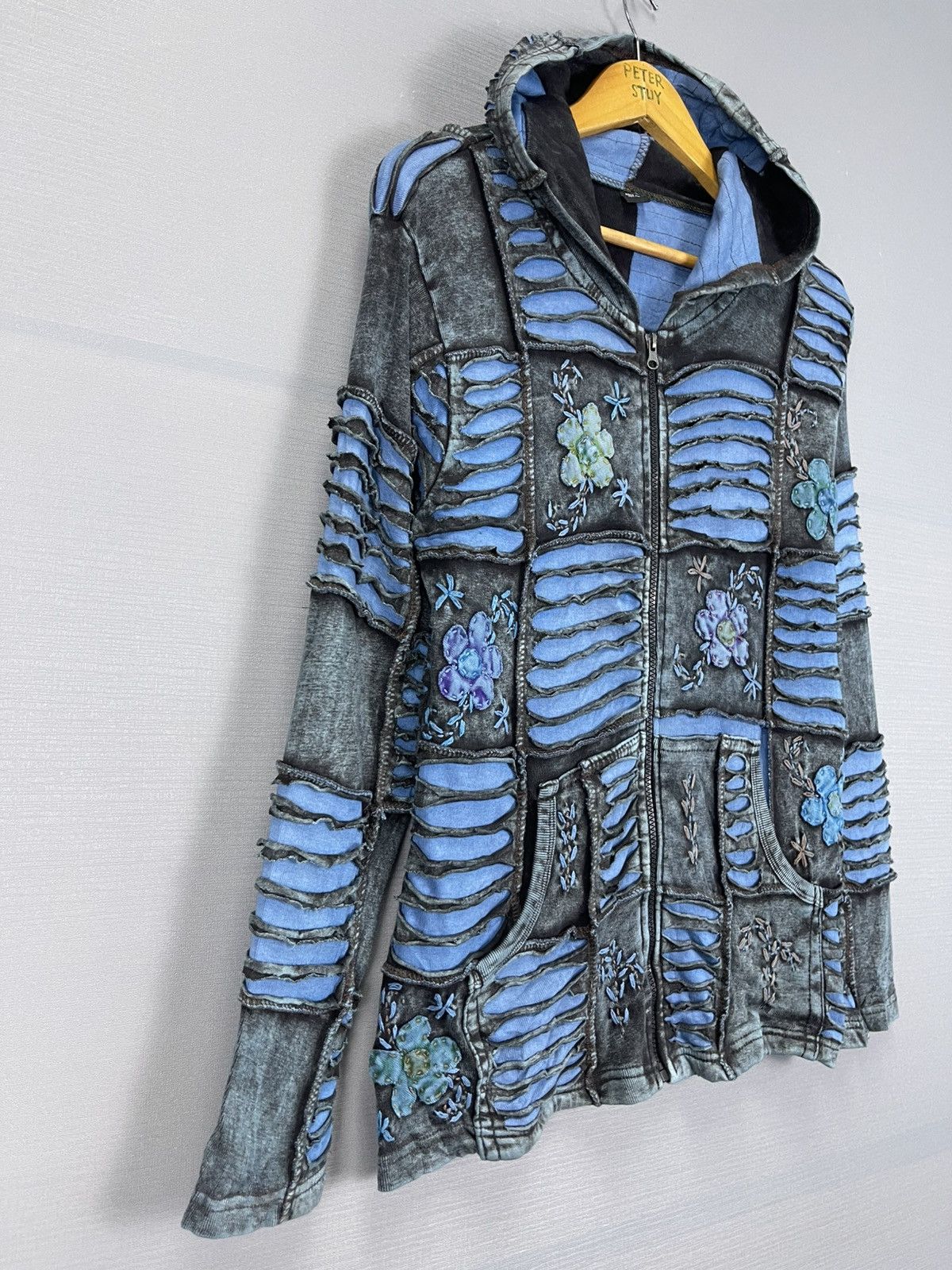 Vintage Vintage patchwork hoodie Size US L / EU 52-54 / 3 - 4 Thumbnail