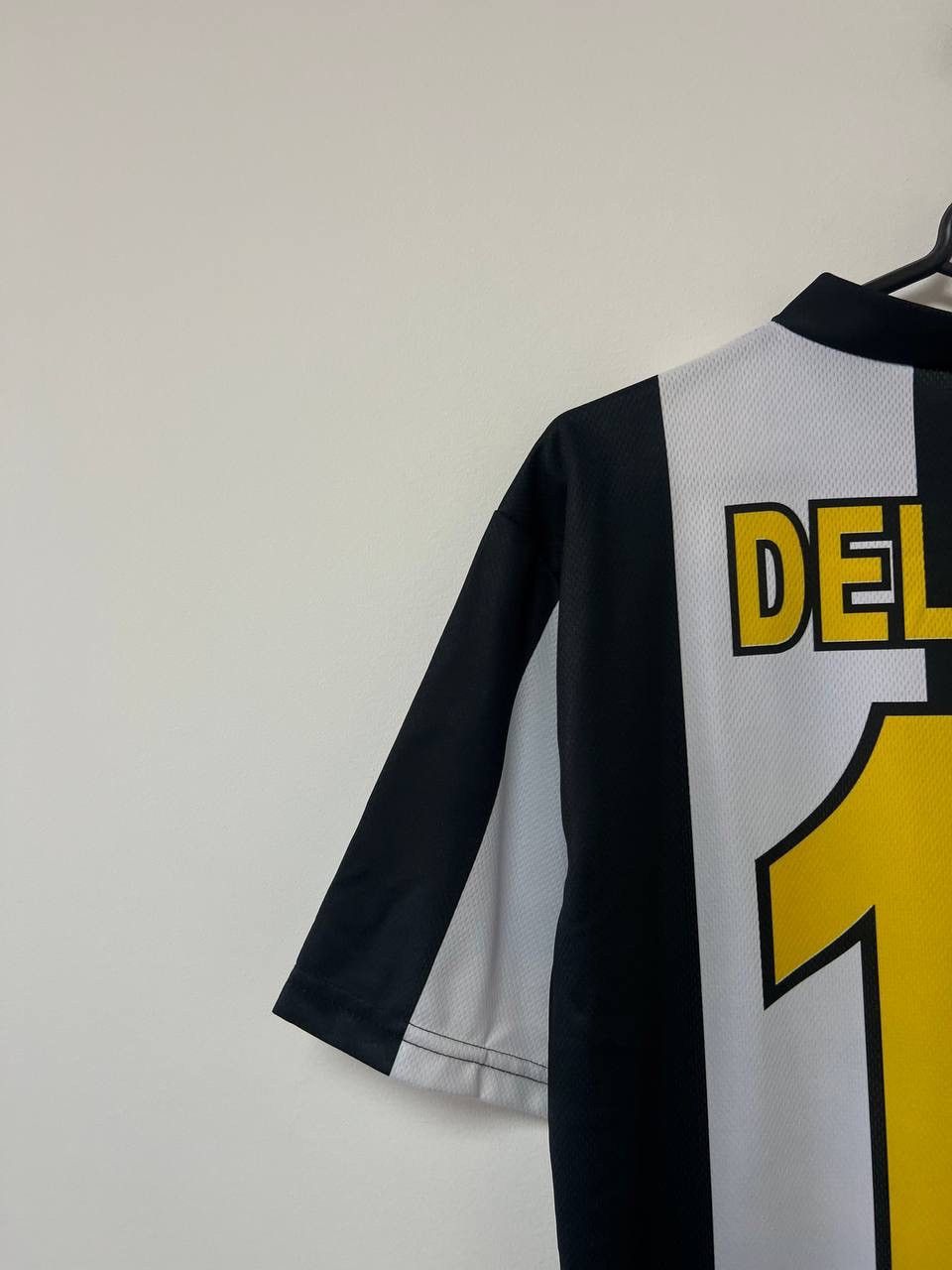 Other Juventus 2004/2005 Home #10 Del Piero Football Shirt S Size US S / EU 44-46 / 1 - 3 Thumbnail