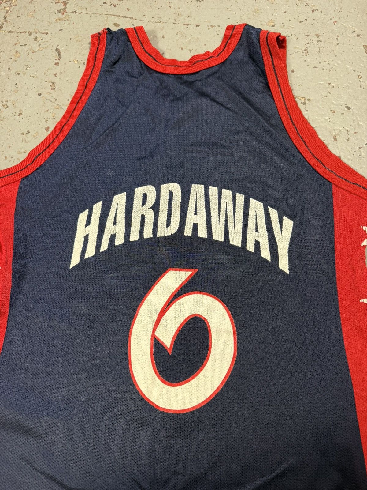Other Insane Vintage Team USA Hardaway Champion Basketball Jersey Size US L / EU 52-54 / 3 - 4 Thumbnail
