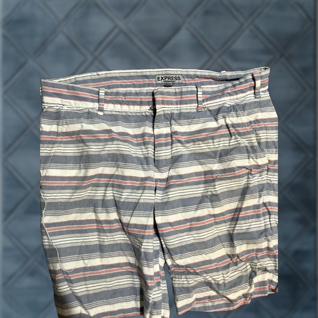 Express EXPRESS Multicolor Striped Chino Shorts Men 32 Regular Fit 8.5" Inseam Casual Size US 32 / EU 48 - 1 Thumbnail
