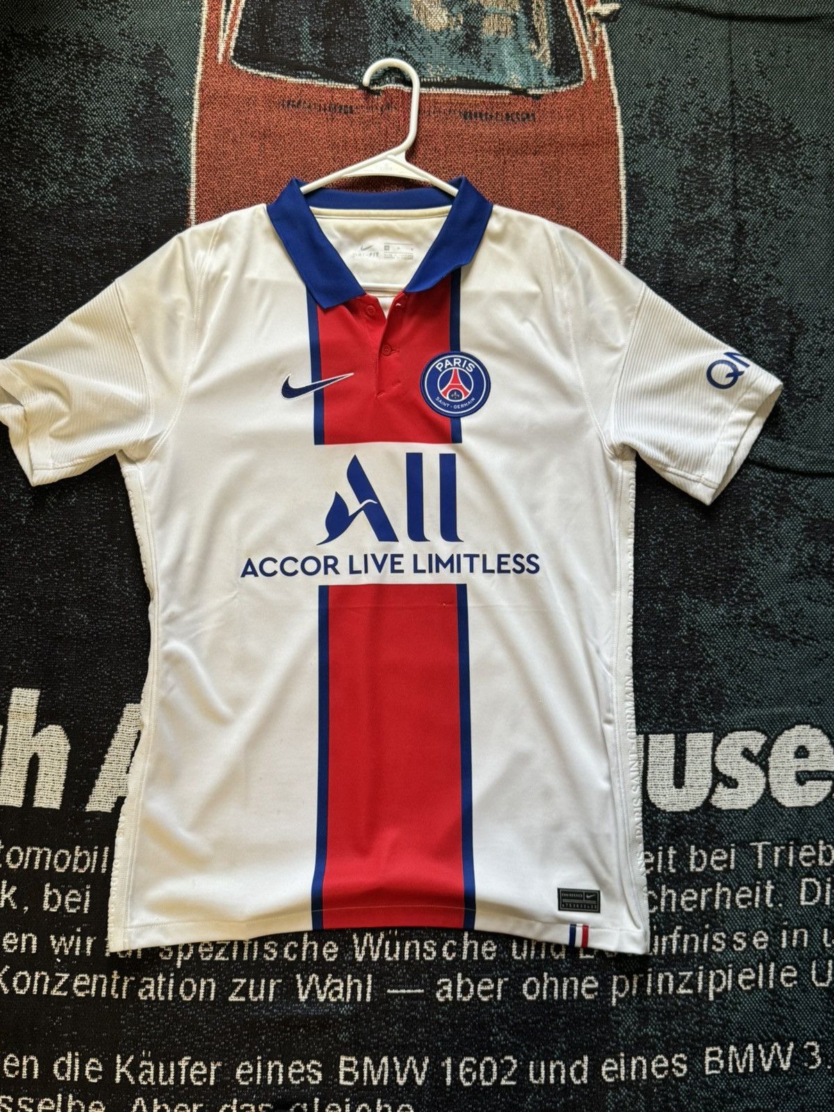 Nike Paris Saint Germain Jersey Size US M / EU 48-50 / 2 - 1 Thumbnail