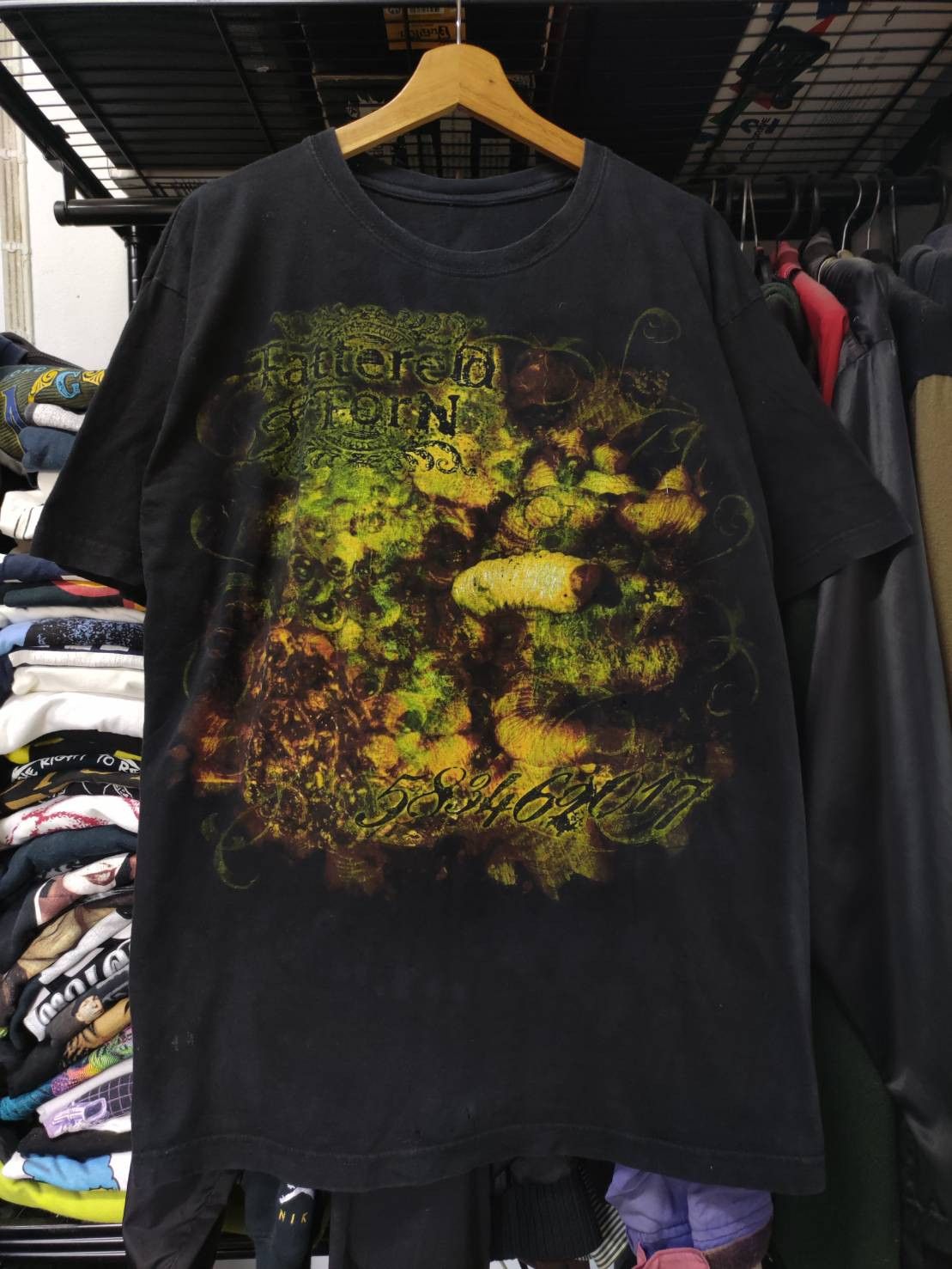 Band Tees × Slipknot × Vintage Vtg 00's Slipknot " Tattered & Torn " Single Promo T-Shirt Size US XXL / EU 58 / 5 - 3 Thumbnail