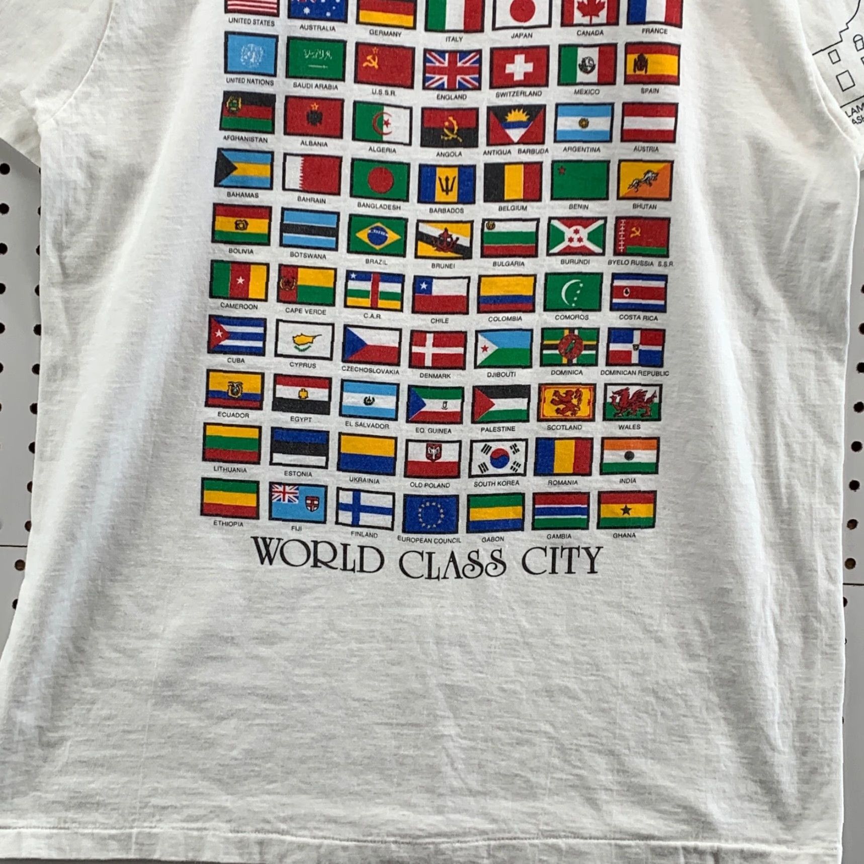 Hanes VINTAGE Washington DC Alamo Flags Shirt Mens XL White 90s USA Hanes T-Shirt Size US XL / EU 56 / 4 - 6 Thumbnail