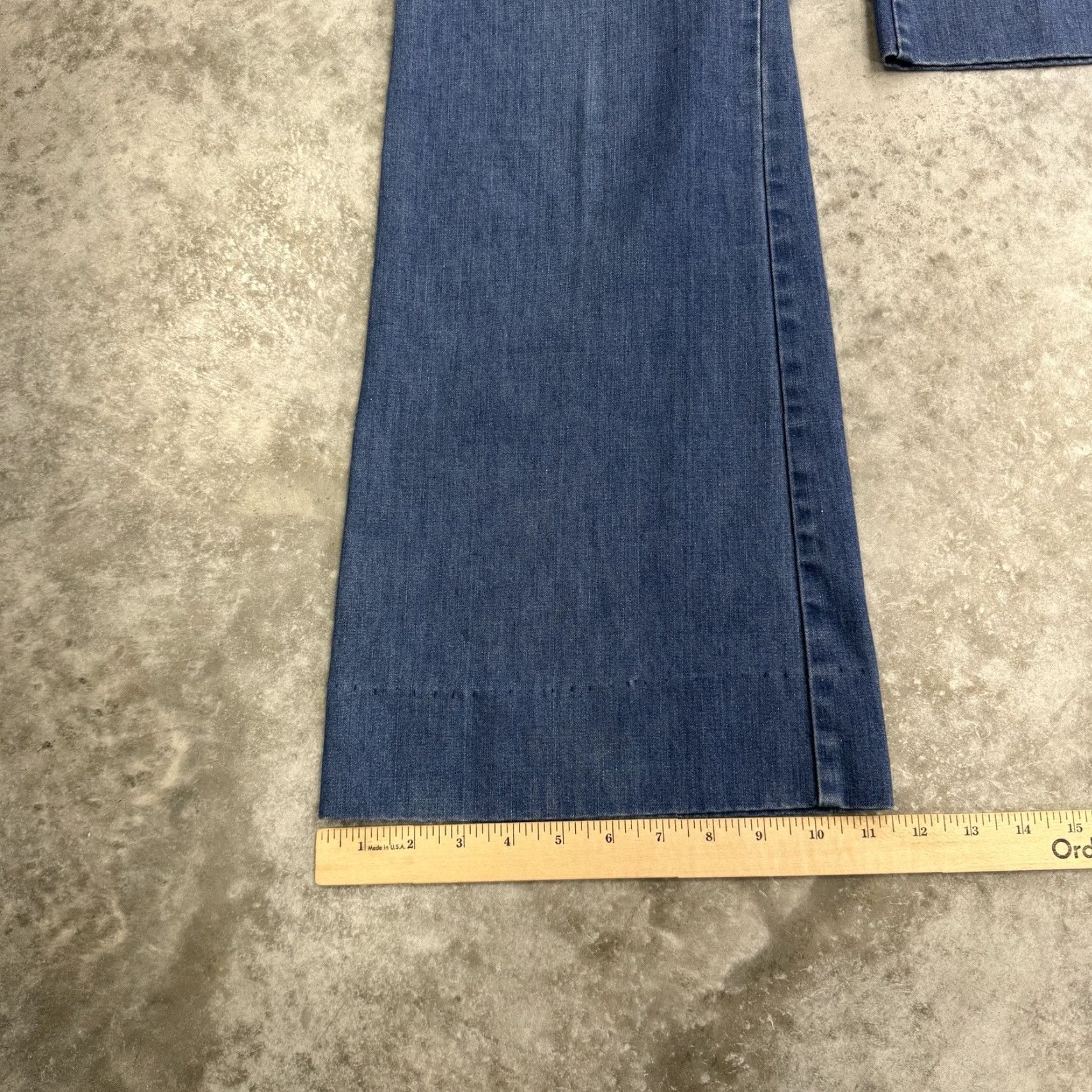 Levi's VINTAGE Levi's Orange Tab Jeans Womens 27 Blue Bell Bottom 70s Hippie Bohemian Rock Festival USA 60s 70s Womens Jeans 27 Blue Levis 684? Flared Size 27" / US 4 / IT 40 - 8 Thumbnail