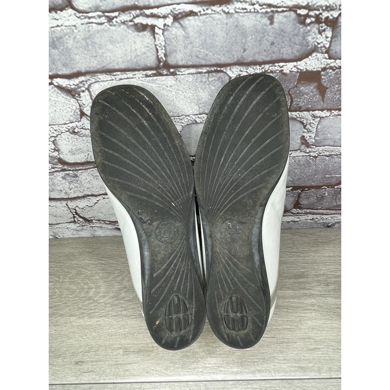 Mephisto Mephisto Cool Air White Leather Strap Driving Loafers Shoes Size US 10 / IT 40 - 14 Thumbnail