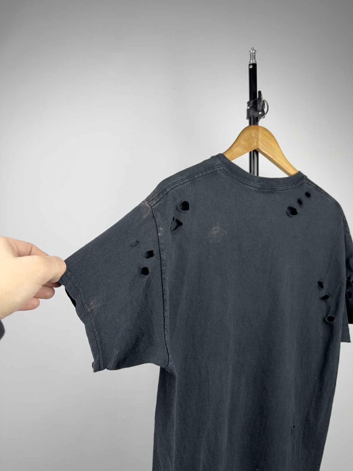 Thrasher 00s Thrasher Magazine Distressed Tee Grunge Skate T-Shirt Size US L / EU 52-54 / 3 - 13 Thumbnail