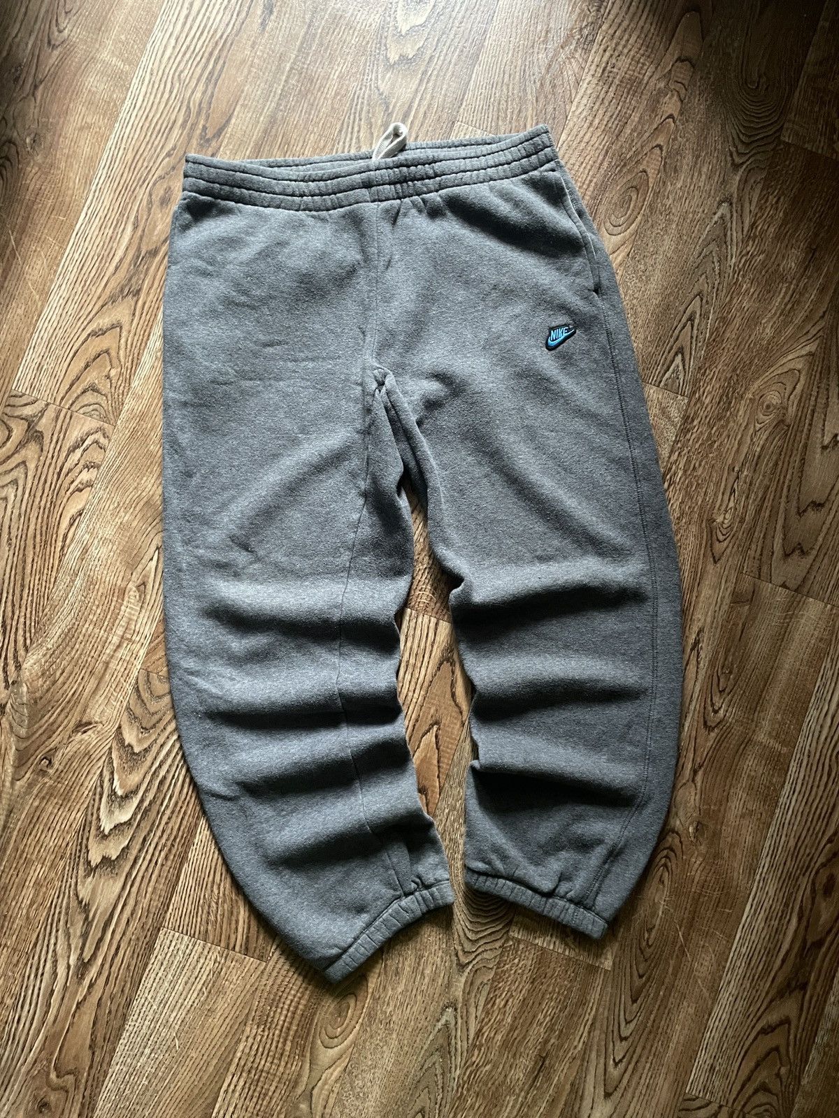 Nike Vintage Nike Y2K Sweatpants Baggy Drill Loose Fit Small Logo Size US 32 / EU 48 - 1 Thumbnail