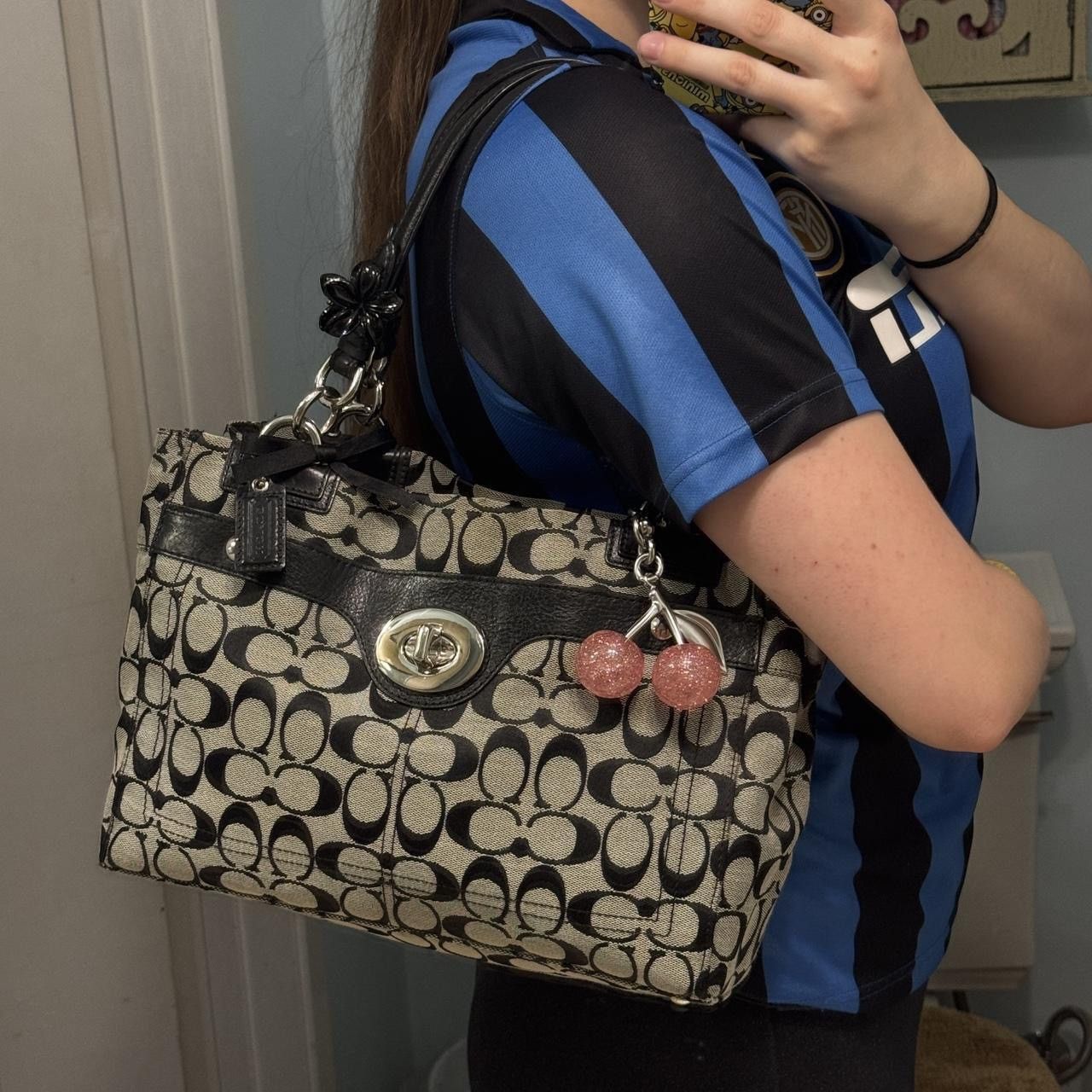 Coach Coach Black Monogramed Turnlock Shoulder Bag Size ONE SIZE - 8 Thumbnail