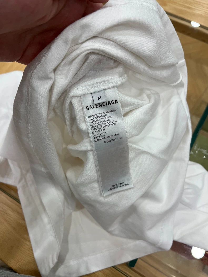 Balenciaga Balenciaga White T-Shirt Short Sleeve Front and Back Lette Size US M / EU 48-50 / 2 - 6 Thumbnail