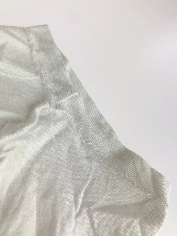 Comme des Garcons T-Shirts Short Sleeve Printed Cotton Round Neck White Size US L / EU 52-54 / 3 - 6 Thumbnail