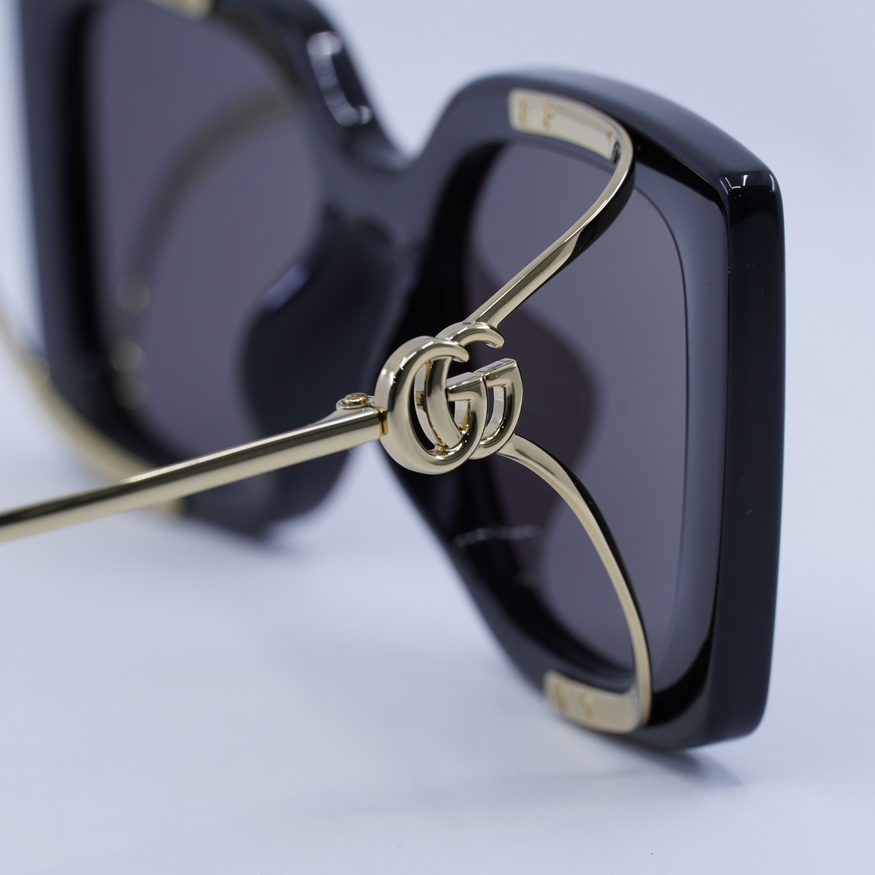 Gucci 🕶️New Gucci GG1567SA 001 Black/Grey Sunglasses Size ONE SIZE - 8 Thumbnail