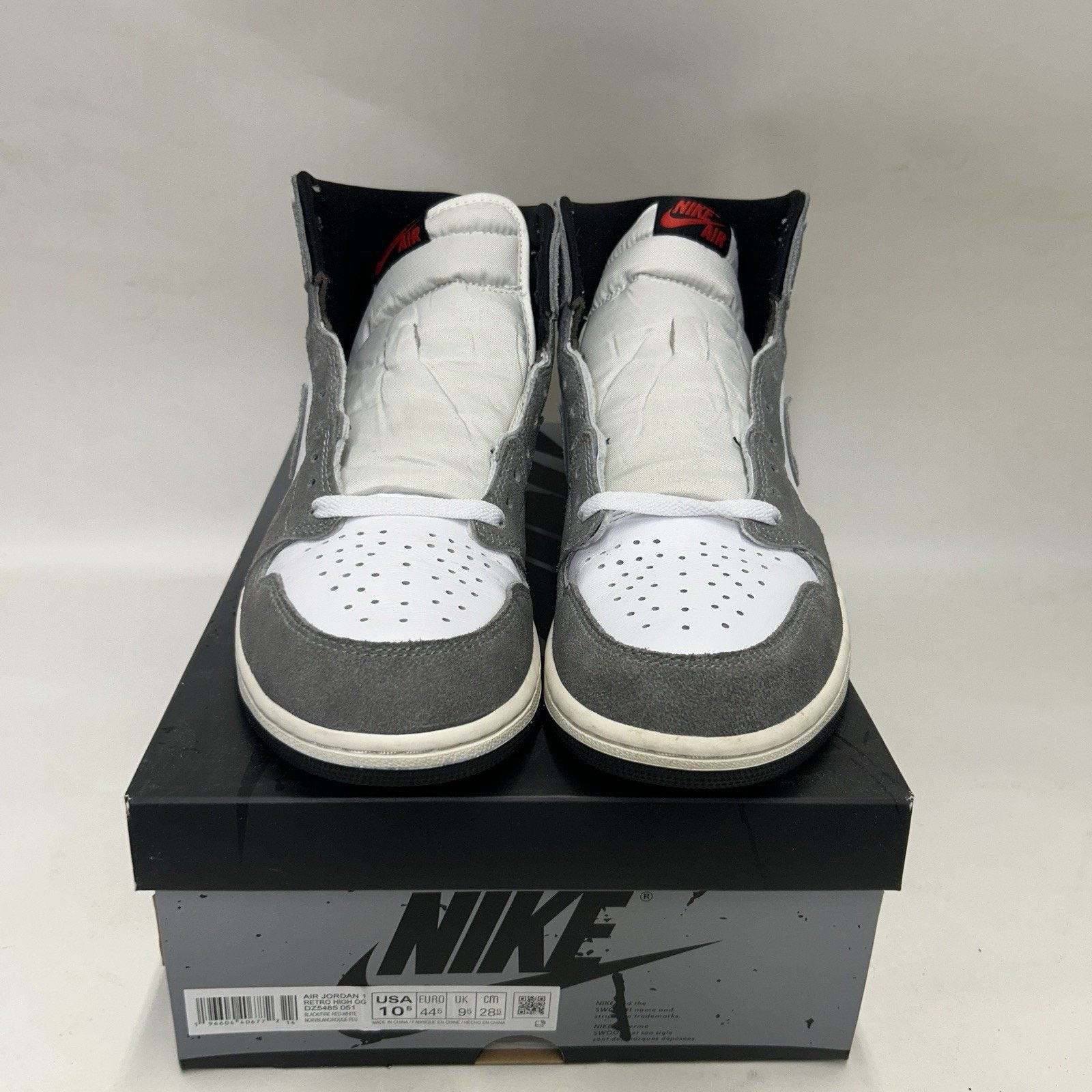 Jordan Brand Nike Air Jordan 1 Retro High OG “Washed Black Smoke Grey” Size US 10.5 / EU 43-44 - 2 Thumbnail