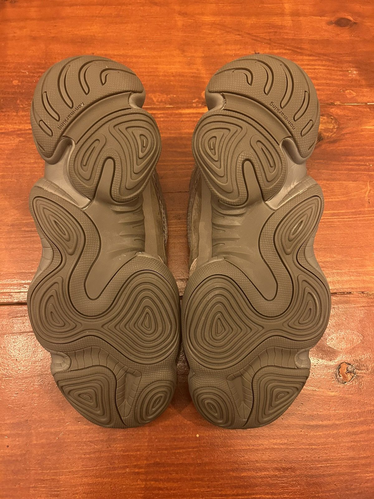 Adidas Adidas Yeezy 500 Size US 12.5 / EU 45-46 - 5 Thumbnail