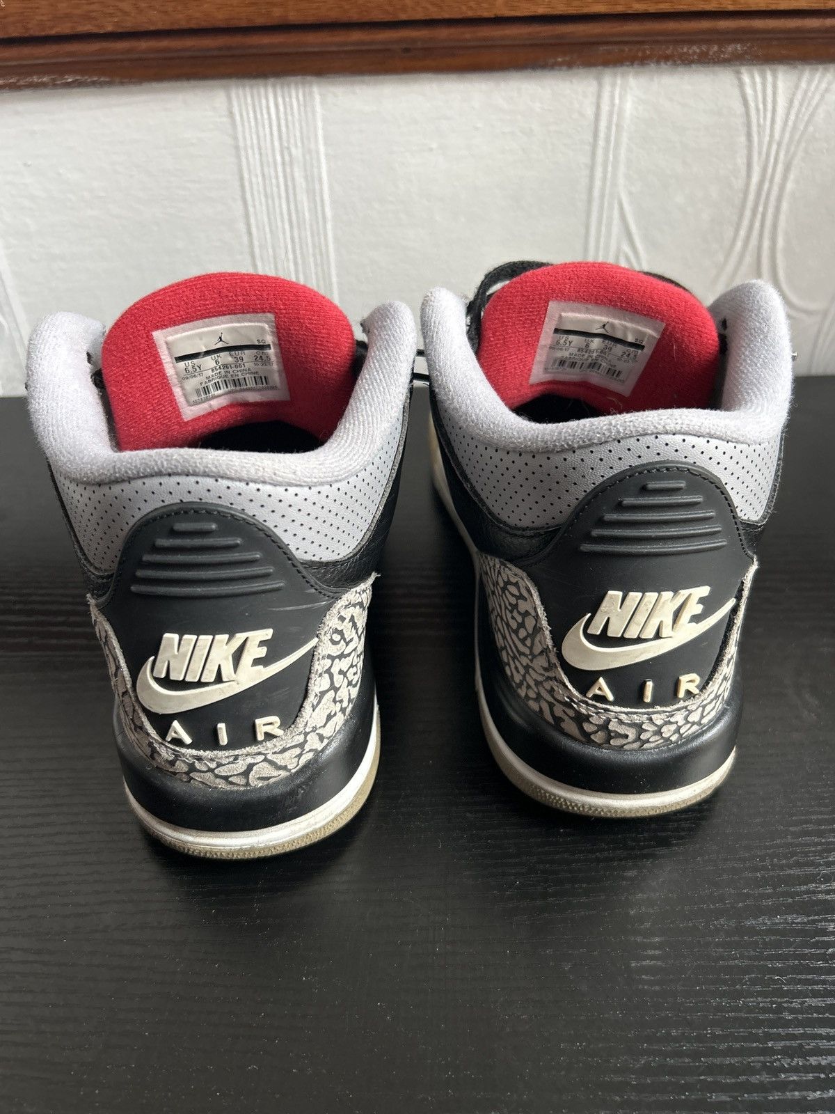 Jordan Brand × Nike JORDAN 3 RETRO OG BLACK CEMENT Size US 6.5 / EU 39-40 - 2 Thumbnail