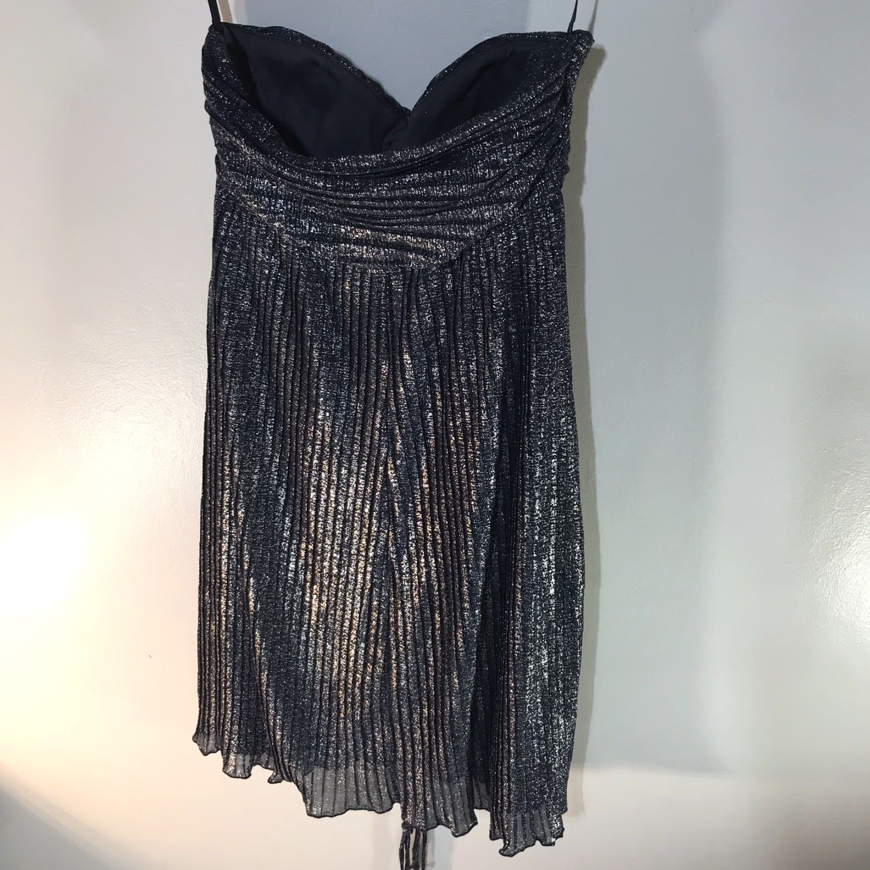 Vintage B. Darlin Silver Metallic Strapless Flowy Party Dress Womens Size 1/2 USA Size XS / US 0-2 / IT 36-38 - 4 Thumbnail