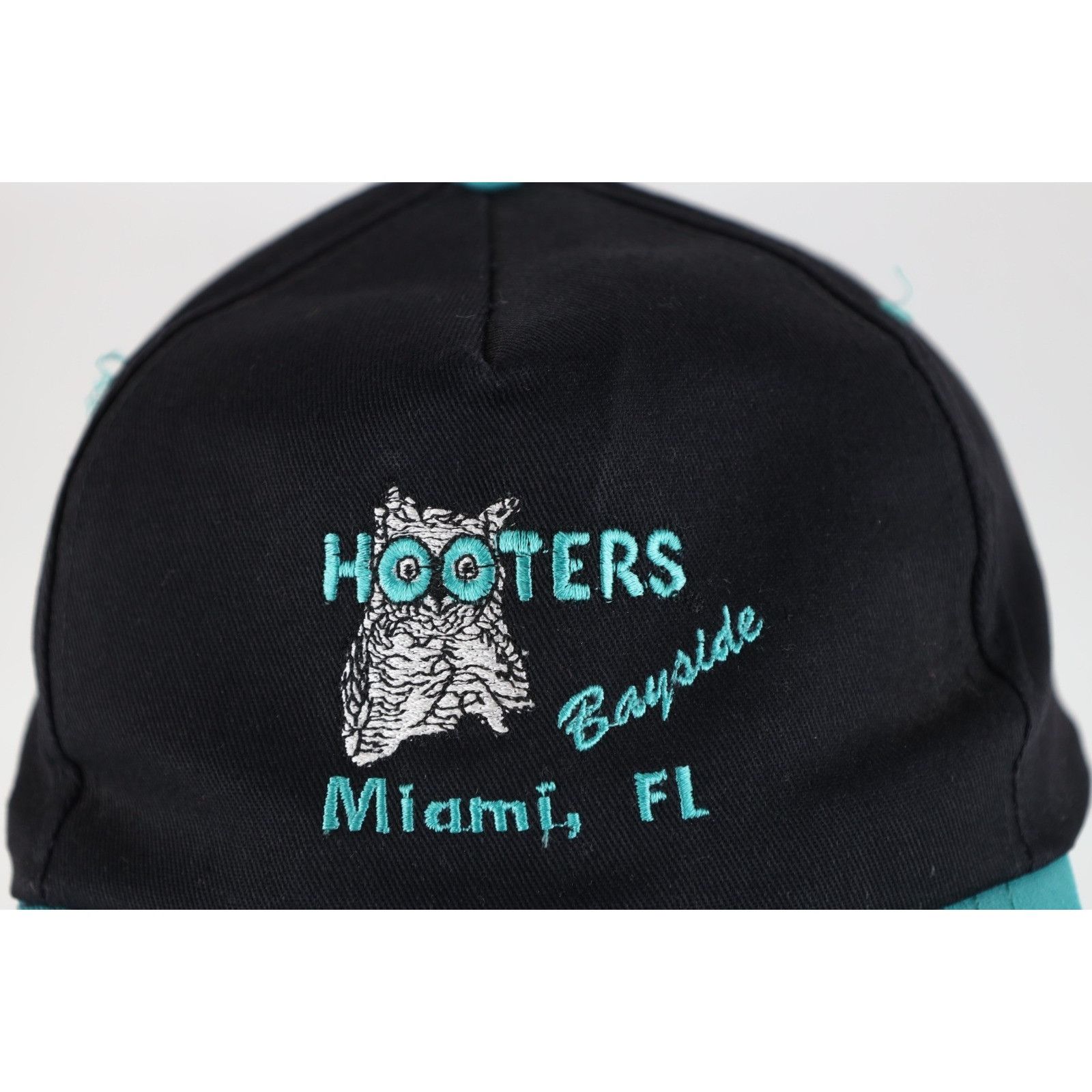Vintage Vintage 90s Hooters Bayside Miami Florida Snapback Hat Size ONE SIZE - 2 Thumbnail
