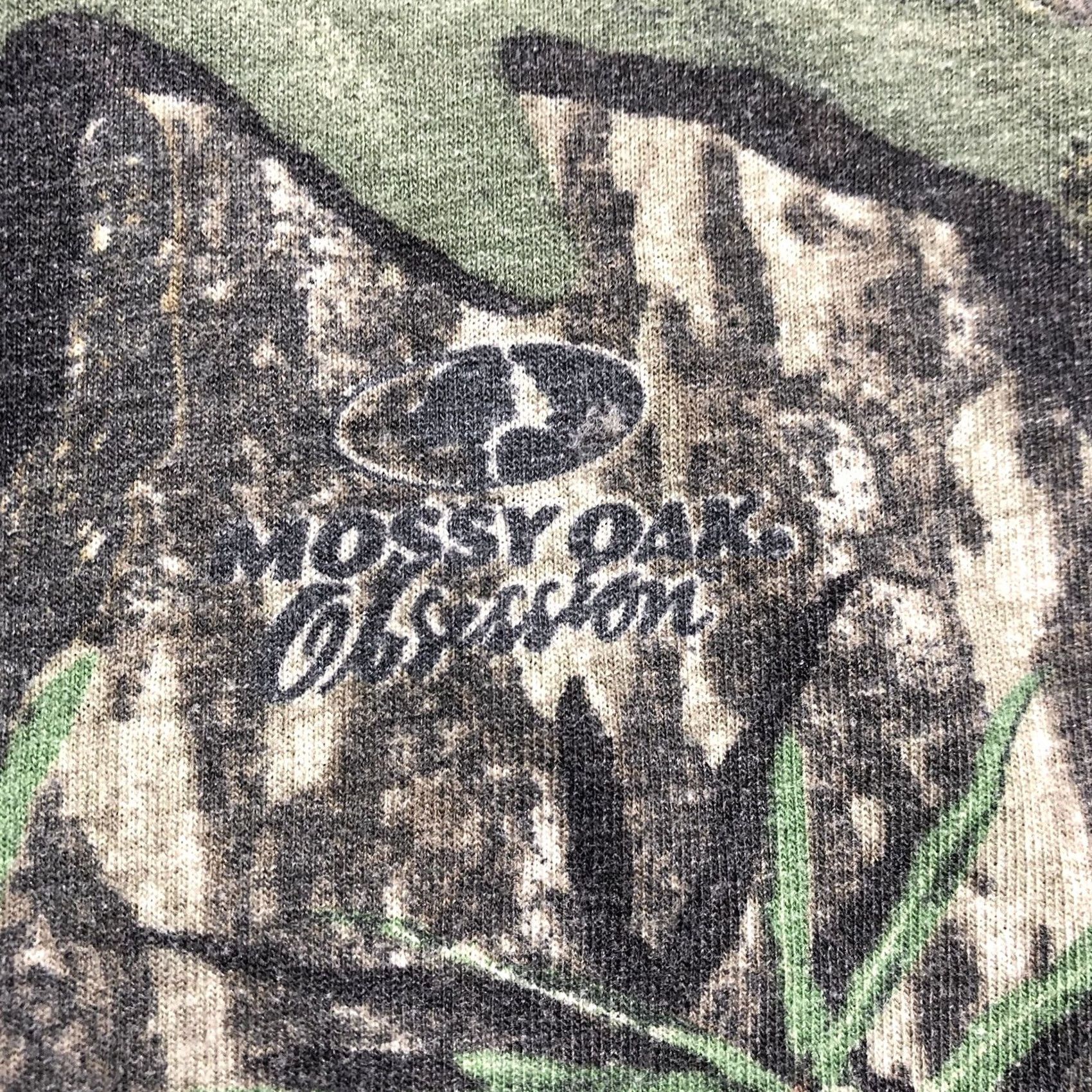 Vintage VINTAGE Field Staff T-Shirt Mens 2XL Real Tree Mossy Oak Camo Long Sleeve Hunting 90s Y2K Size US XXL / EU 58 / 5 - 5 Thumbnail