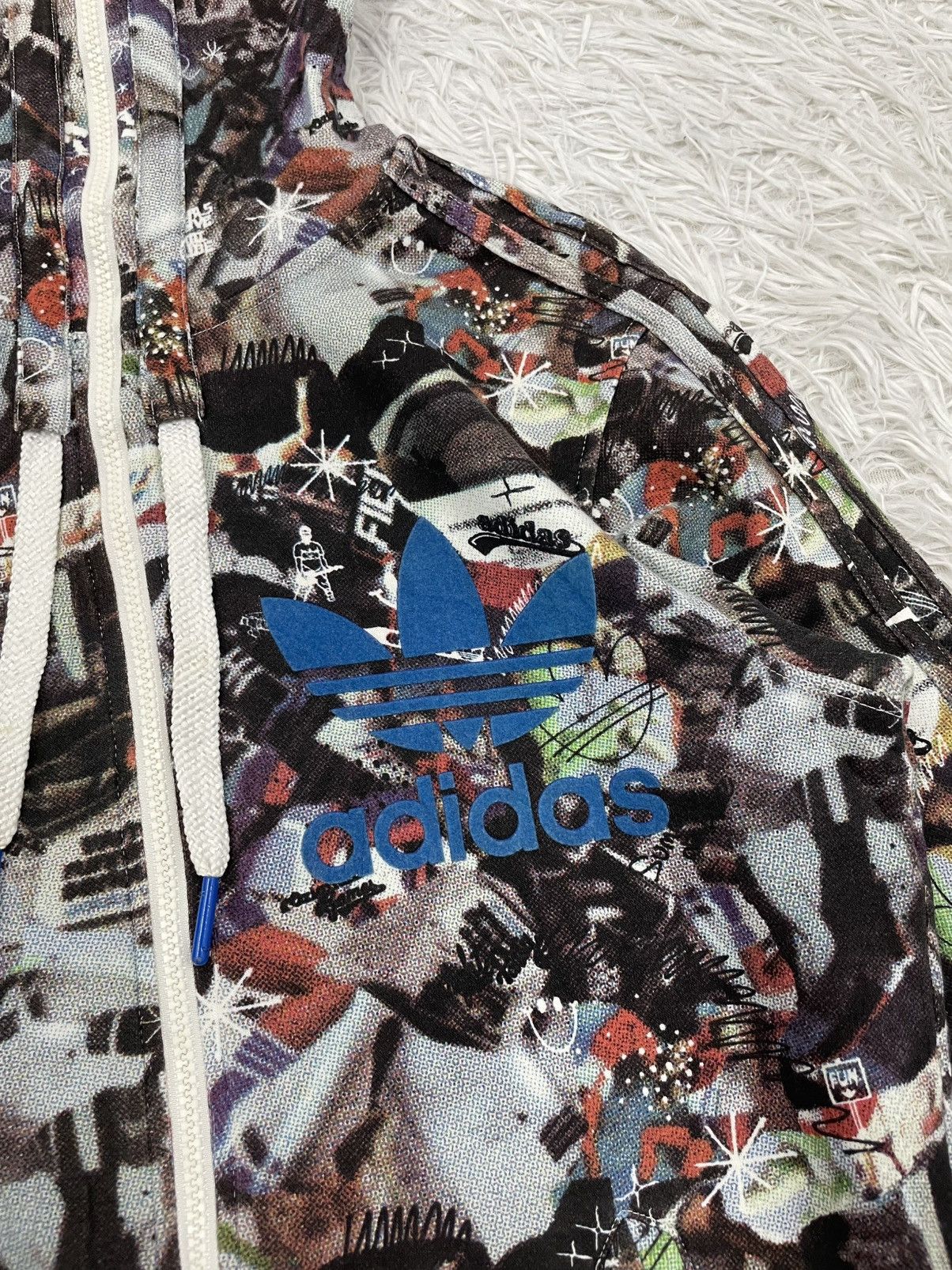 Adidas Vintage Fullzip & Fullprint Adidas Sweater Jacket Hoodie Size US M / EU 48-50 / 2 - 5 Thumbnail