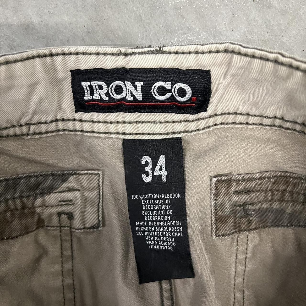 Vintage Crazy Vintage Y2K/2000s Grunge Military Camo Iron Co Cargo Shorts Summer Essential with 9 Pockets! Size US 34 / EU 50 - 5 Thumbnail
