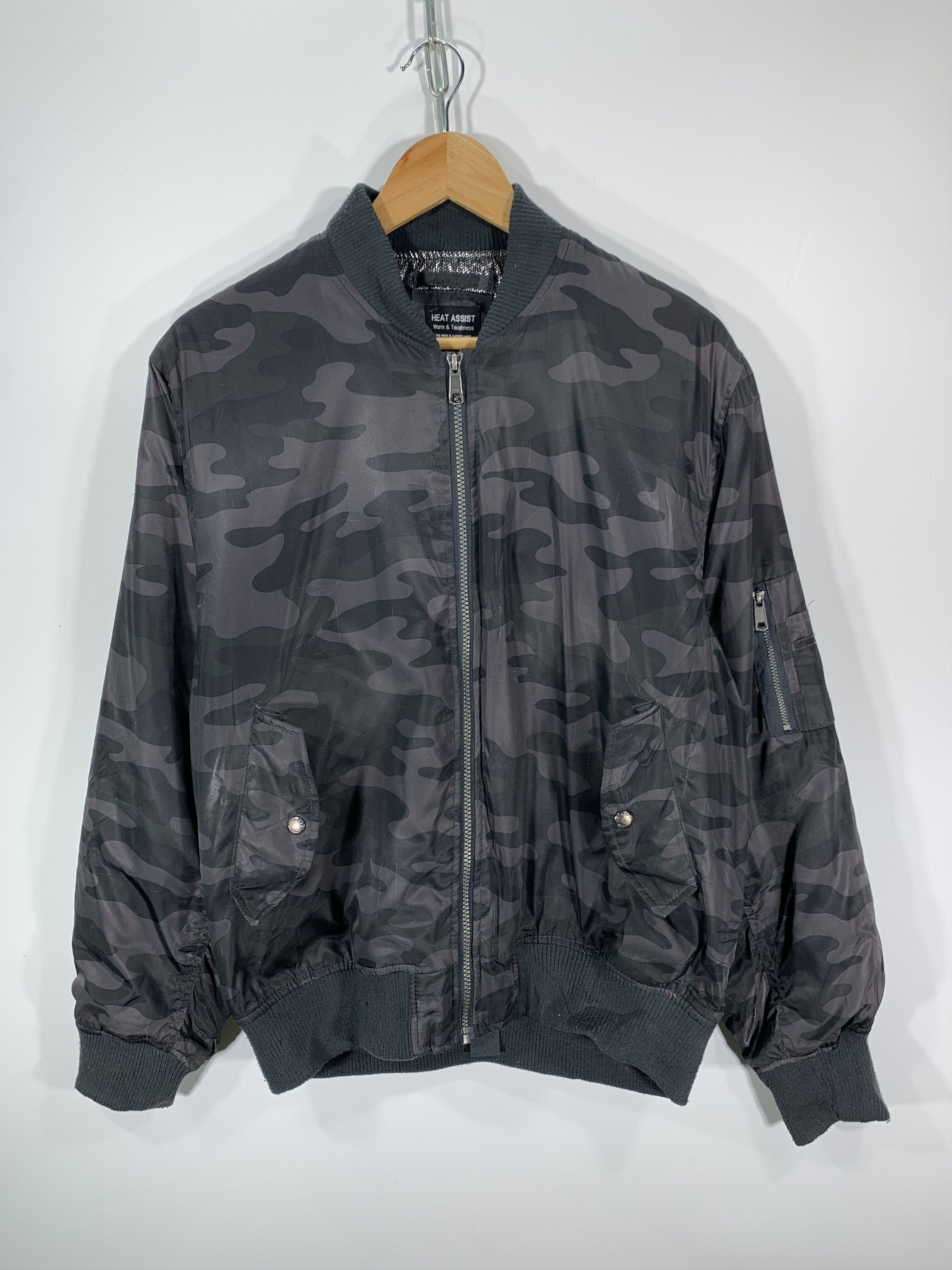 Japanese Brand × Vintage Heat assist Camo Bomber Jacket Size US M / EU 48-50 / 2 - 1 Thumbnail