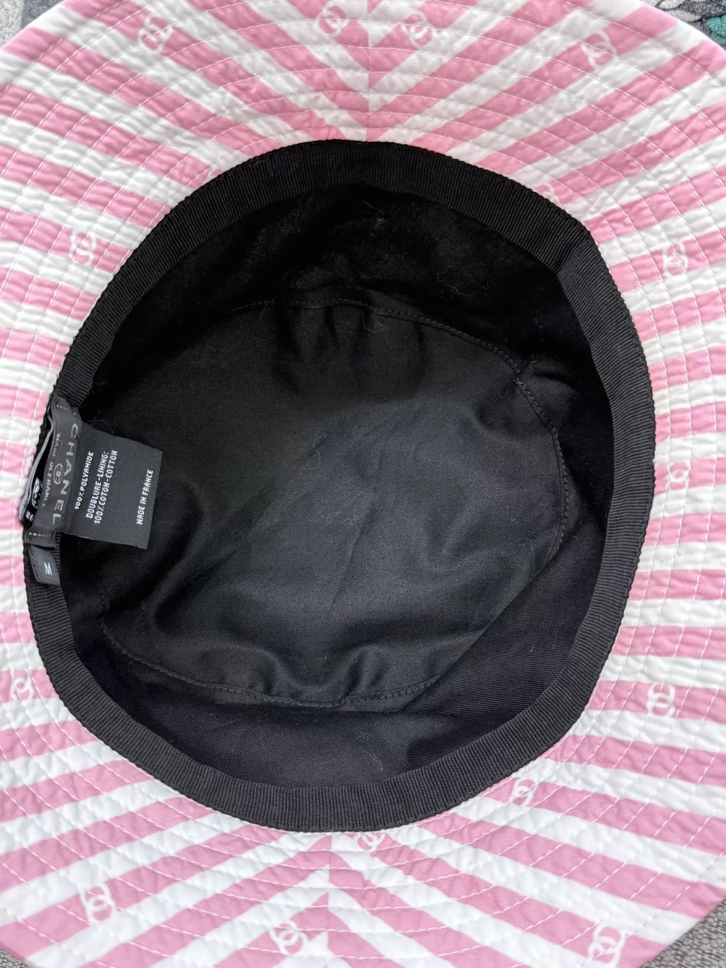 Chanel Chanel Coco Beach Pink-White Colorblocked Fisherman Hat M New Size ONE SIZE - 4 Thumbnail