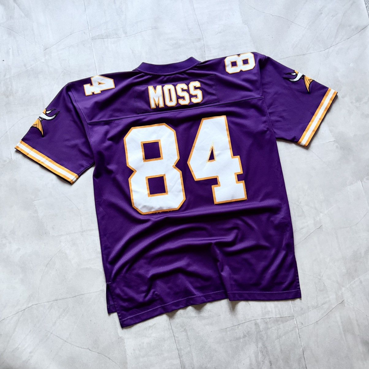 Mitchell & Ness Mitchell & Ness NFL Jersey Minnesota Vikings 84 Randy Moss Size US XL / EU 56 / 4 - 2 Thumbnail