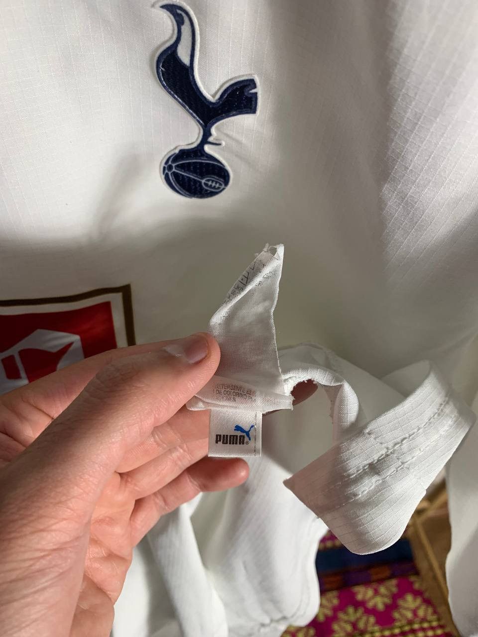 Puma × Vintage VERY RARE PUMA FC TOTTENHAM HOTSPUR ENGLAND SOCCER JERSEY Size US L / EU 52-54 / 3 - 9 Thumbnail