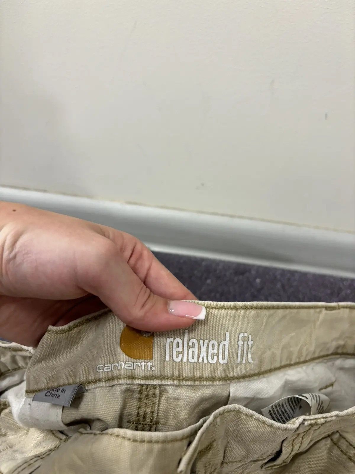 Carhartt × Vintage Vintage Carhartt Y2K Relaxed Fit Military Hype Cargo Shorts Size US 34 / EU 50 - 17 Thumbnail