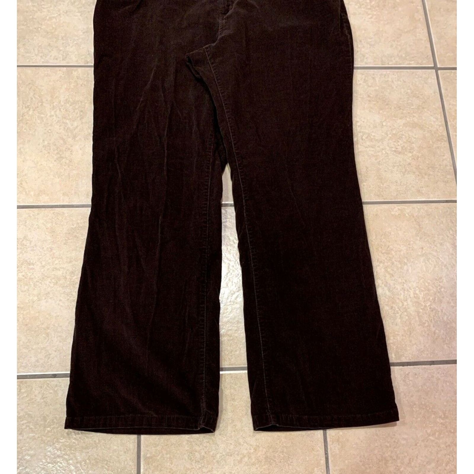 Vintage VINTAGE Dressbarn Women's Pants Brown Corduroy Wide Leg 35x30 Regular Inseam 30 Fall Spring Winter Workwear Casual Travel Mens Womens Girls Boys Size 36" / US 14 / IT 50 - 4 Thumbnail