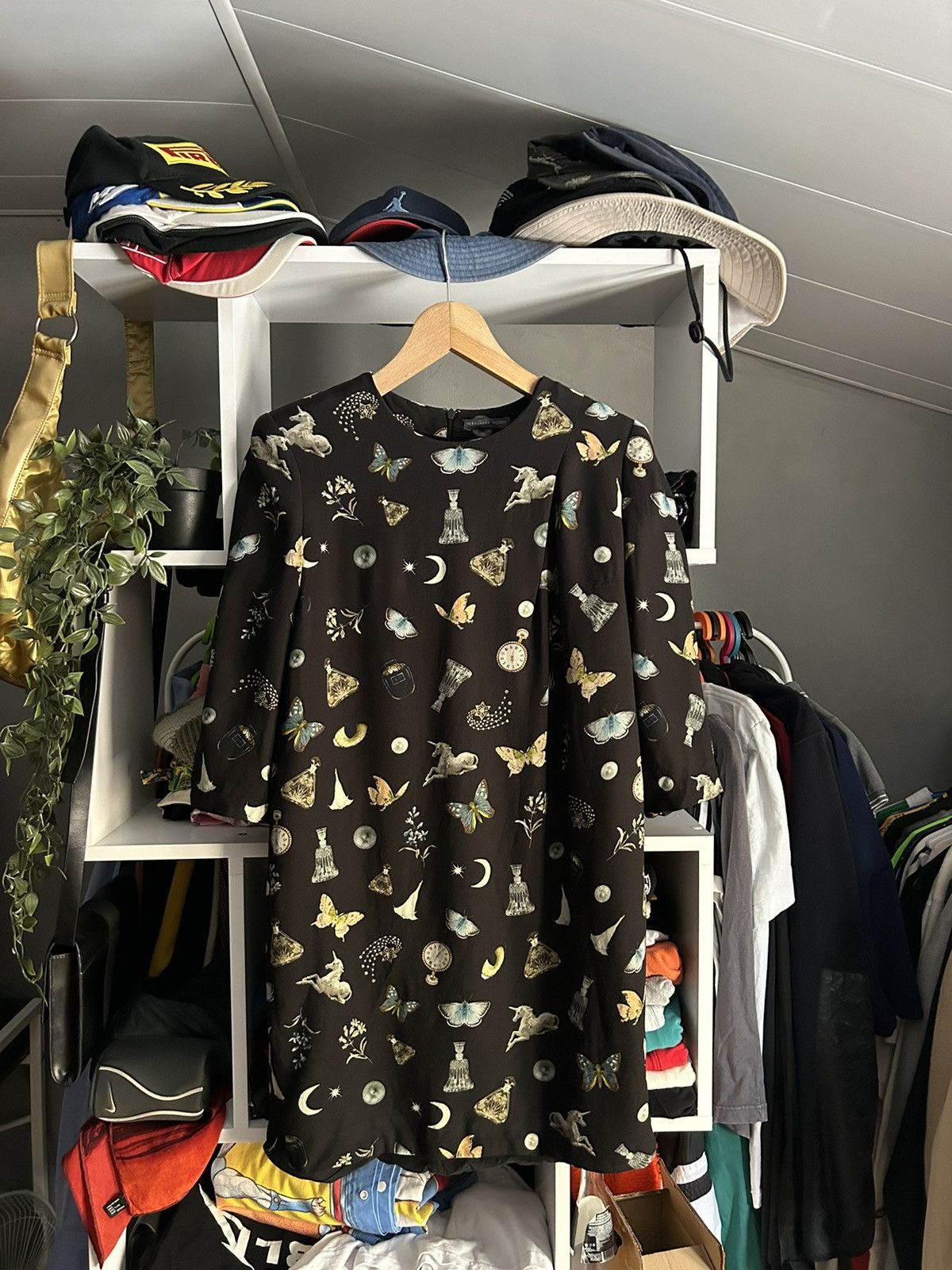 Alexander McQueen Vintage Alexander McQueen Black Butterfly Print Dress Size M / US 6-8 / IT 42-44 - 1 Thumbnail