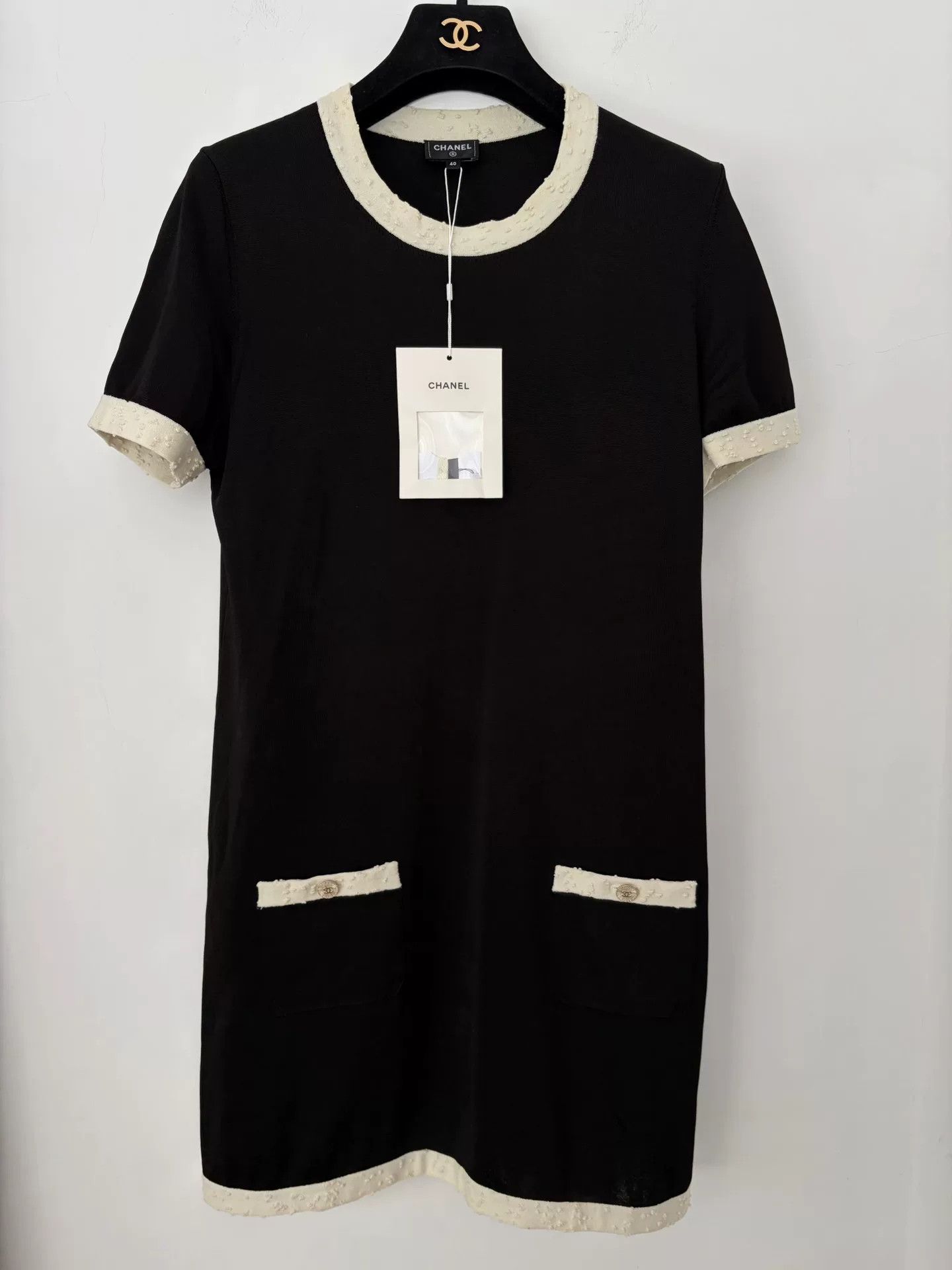 Chanel Chanel Black White Trim Short Sleeve Dress Size US S / EU 44-46 / 1 - 1 Thumbnail