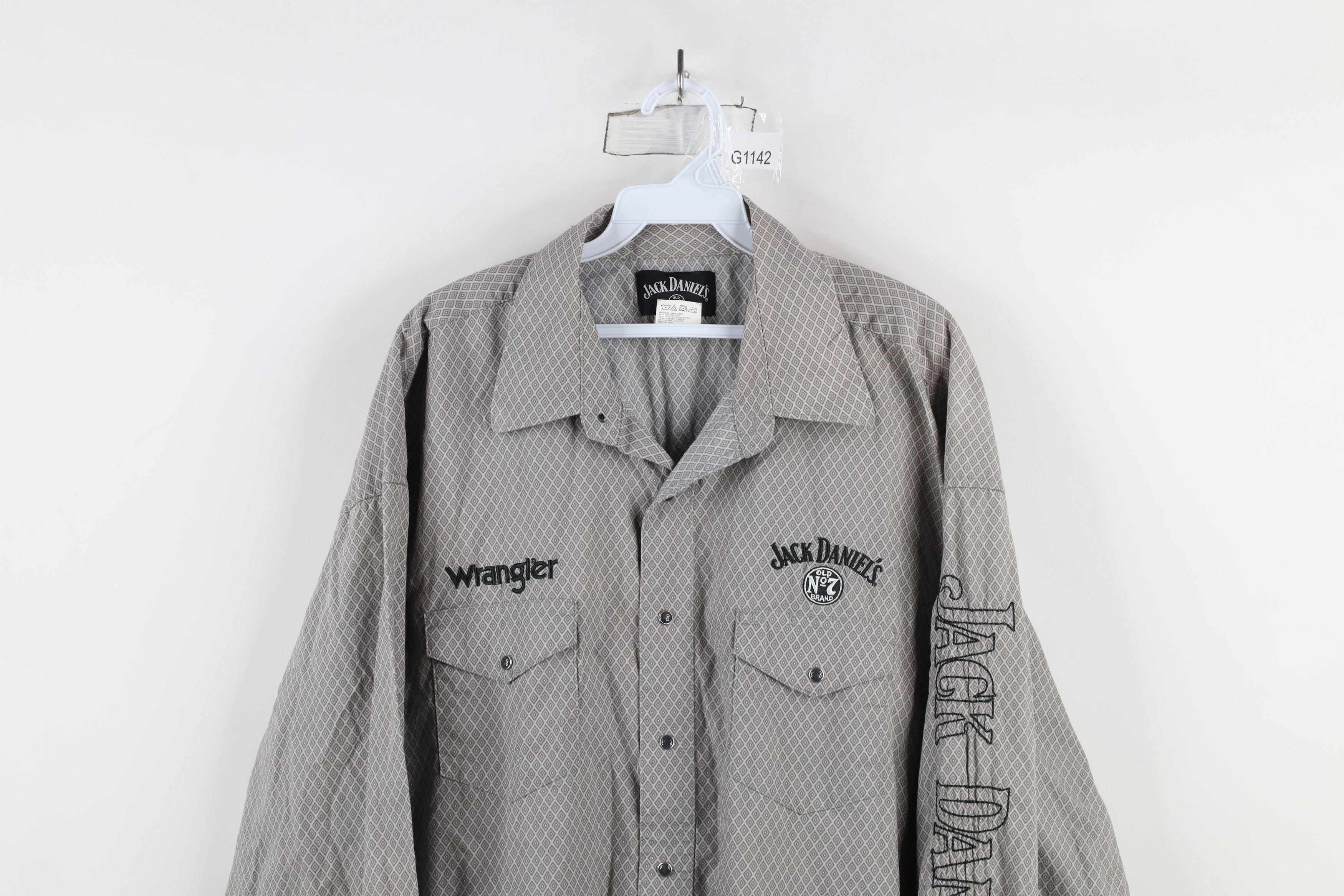 Vintage × Wrangler Vintage Wrangler x Jack Daniels Diamond Snap Button Shirt Size US XXL / EU 58 / 5 - 2 Thumbnail