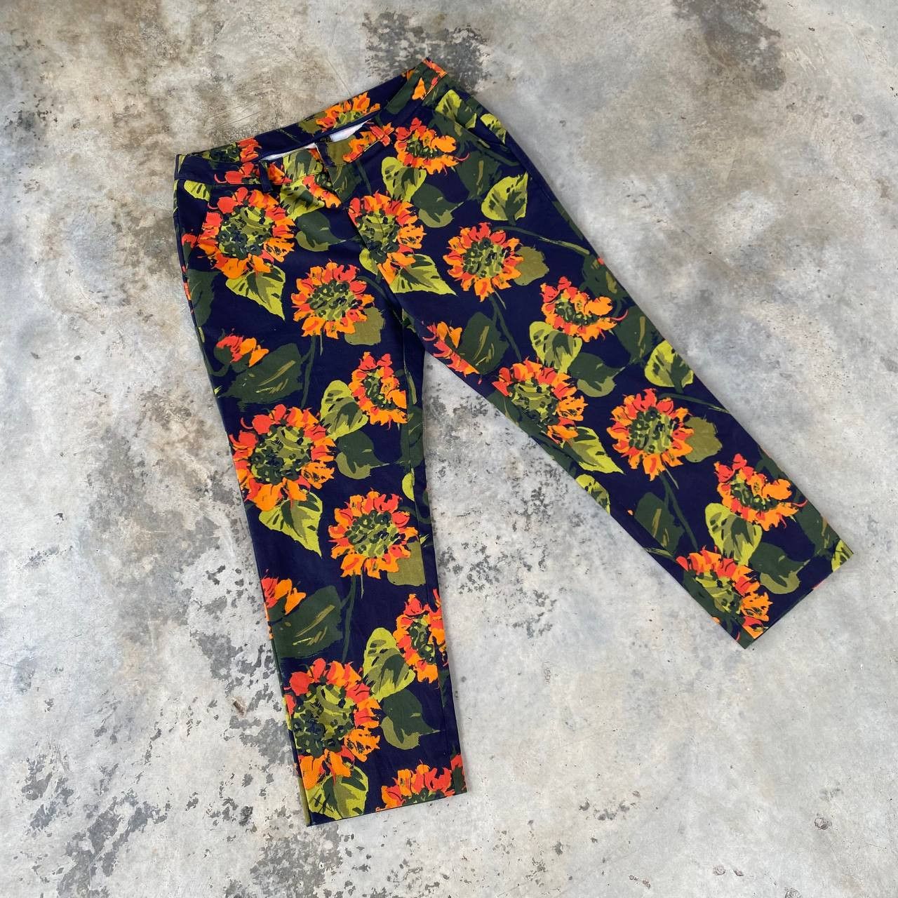 Junko Shimada JUNKO SHIMADA FLORAL CROPPED PANT W29 Size US 29 - 2 Thumbnail