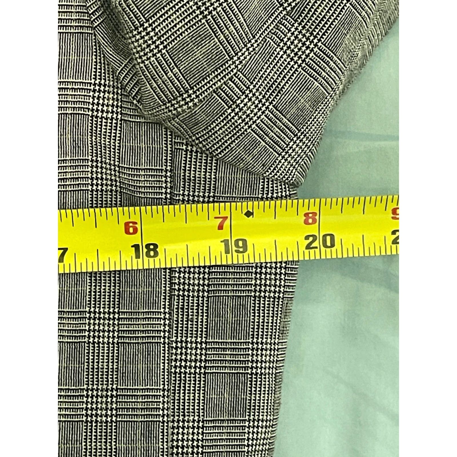 Norma Kamali Norma Kamali Blazer Long Glen Plaid Gray Black Jacket One Button Size 16 Women Fashion Business Blazer Size XXL / US 16-18 / IT 52-54 - 6 Thumbnail