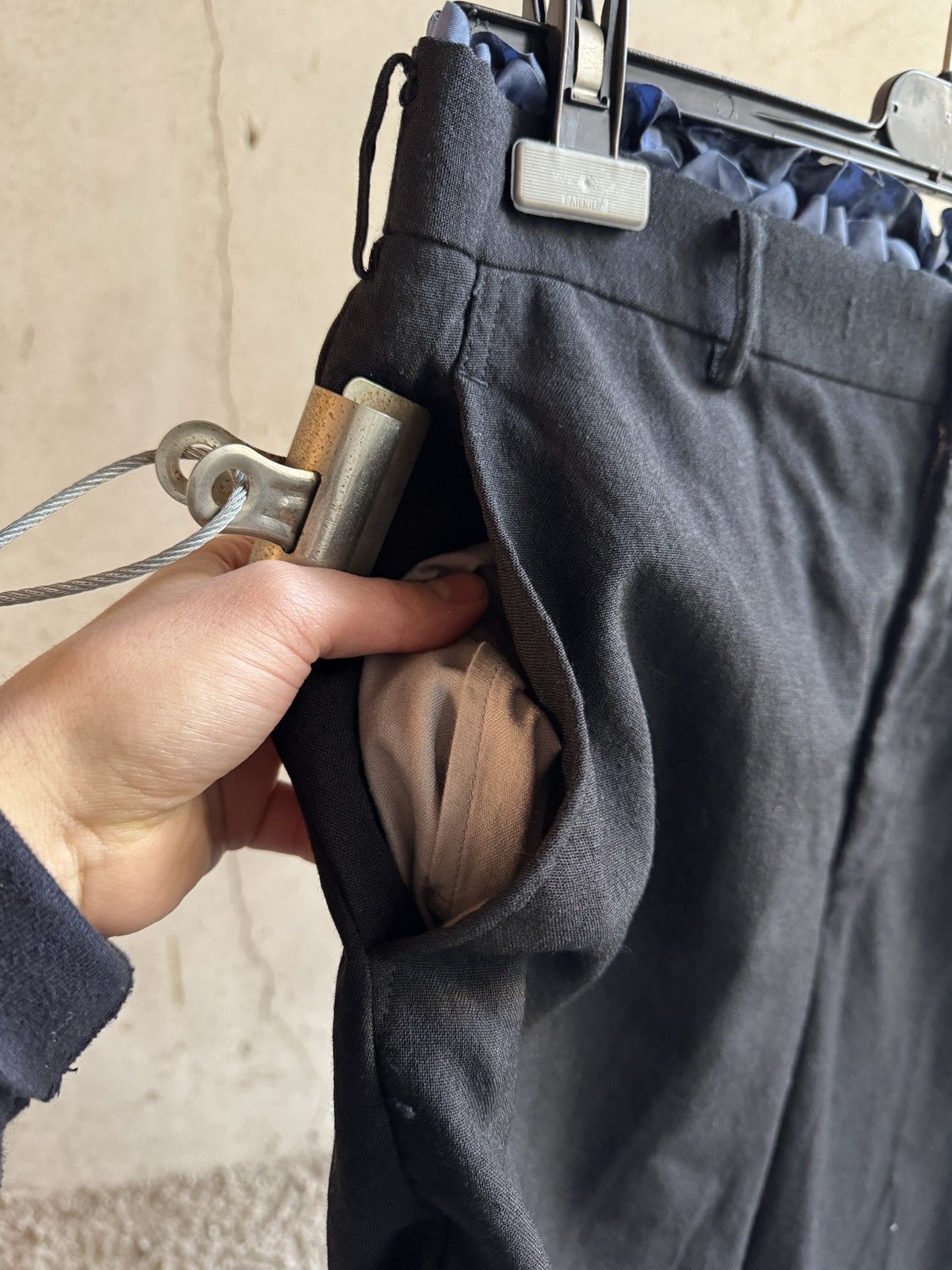 Comme des Garcons Homme Plus Comme Des Garcons Homme Plus Ruffle Waistband Pants Size US 32 / EU 48 - 6 Thumbnail