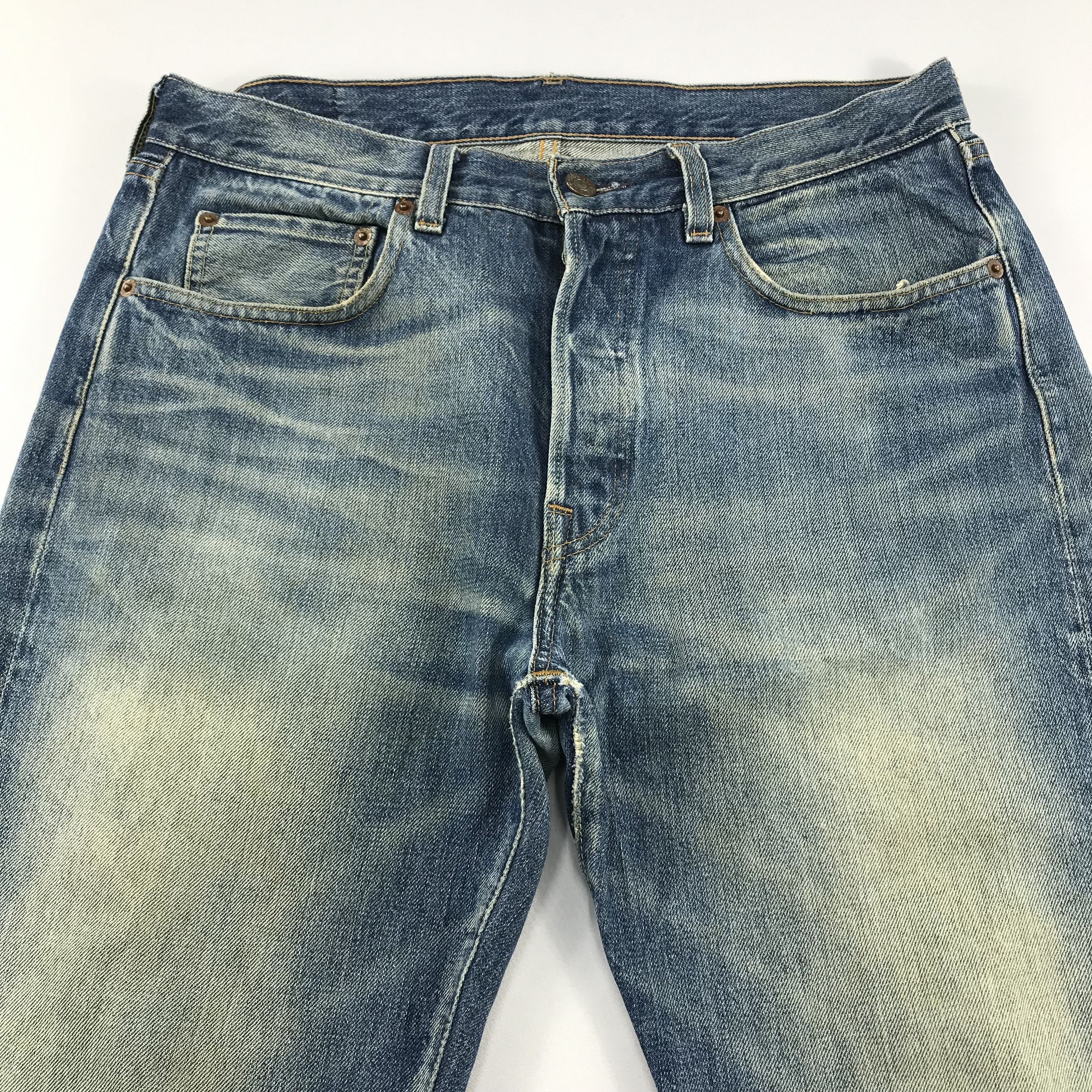 Levi's Vintage Levis 501 Redline Sun Fade Distress Denim KJ3471 Size US 33 - 3 Thumbnail