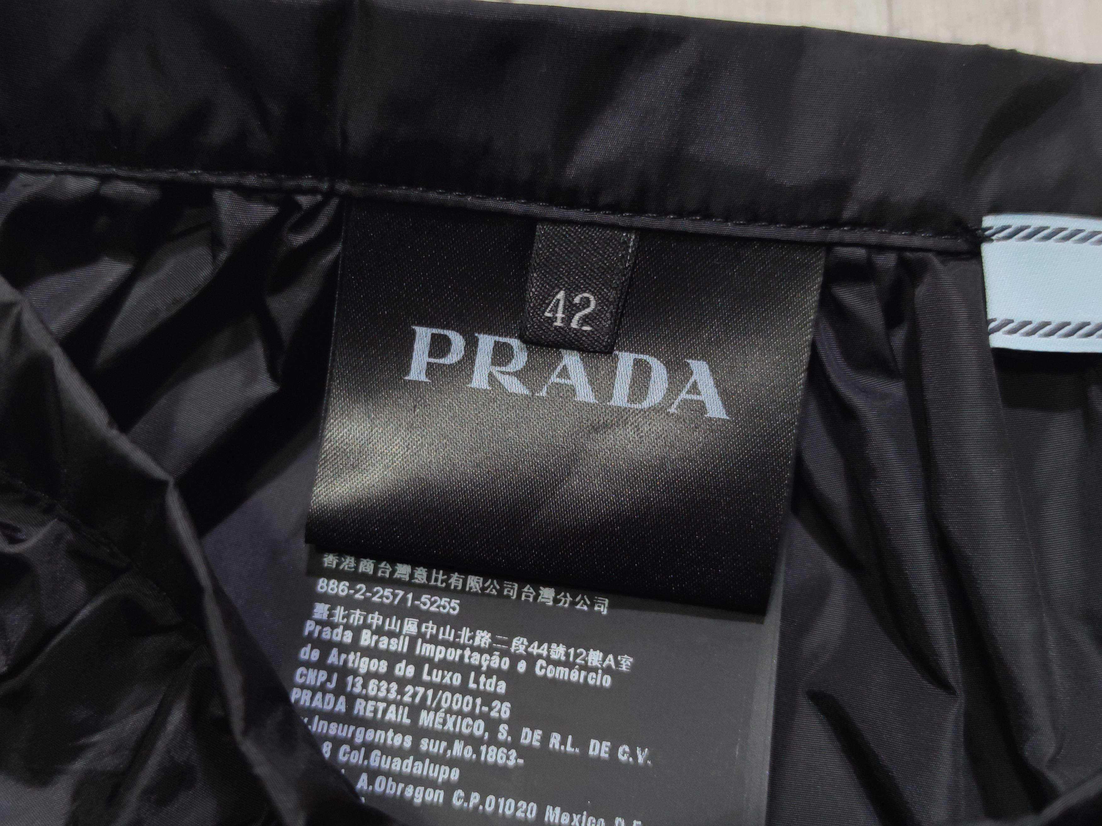 Prada Prada Nylon Black Midi Skirt Size 42 Size 28" / US 6 / IT 42 - 10 Thumbnail