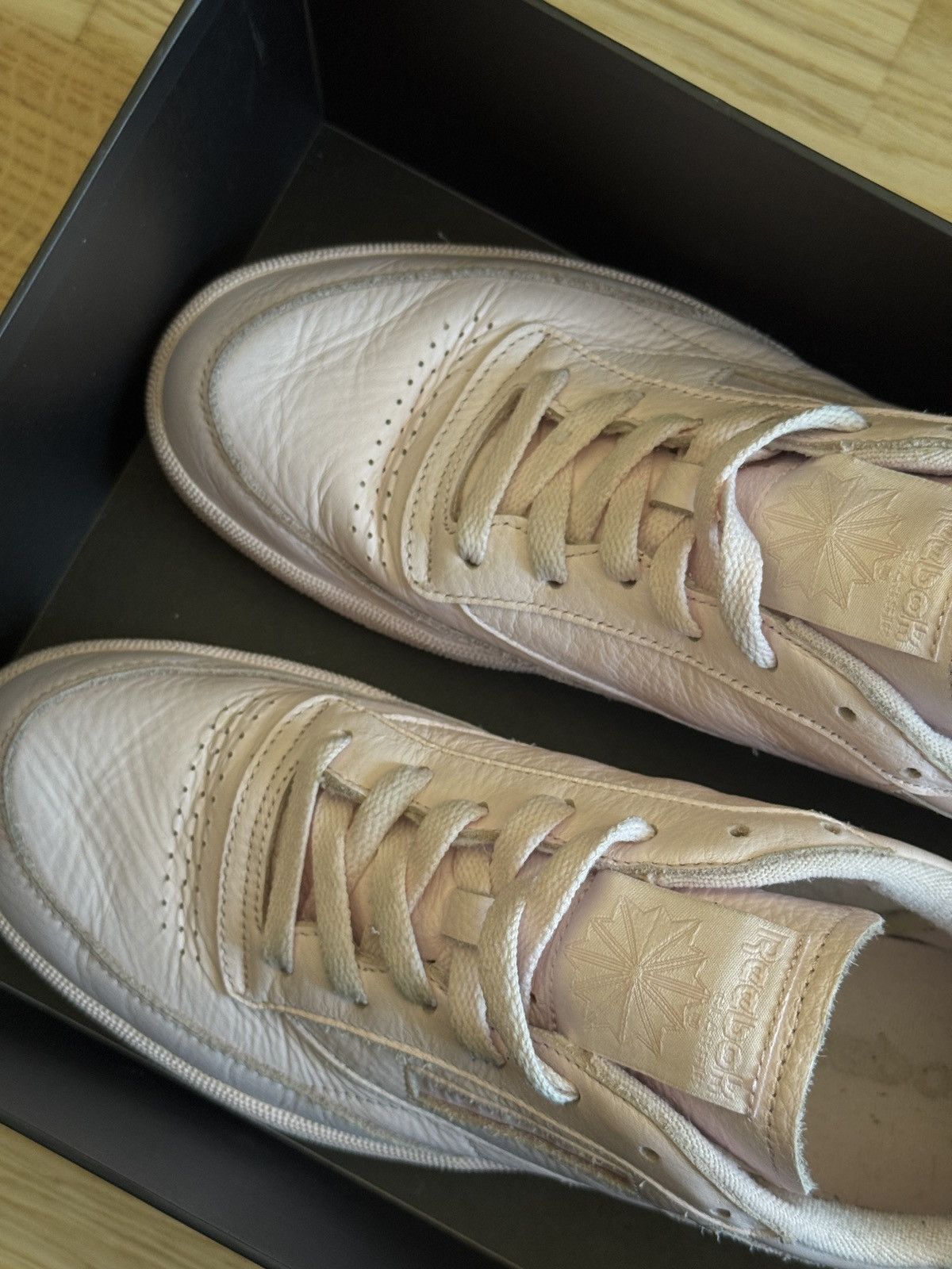 Reebok REEBOK light pink sneakers Size US 10.5 / EU 43-44 - 4 Thumbnail