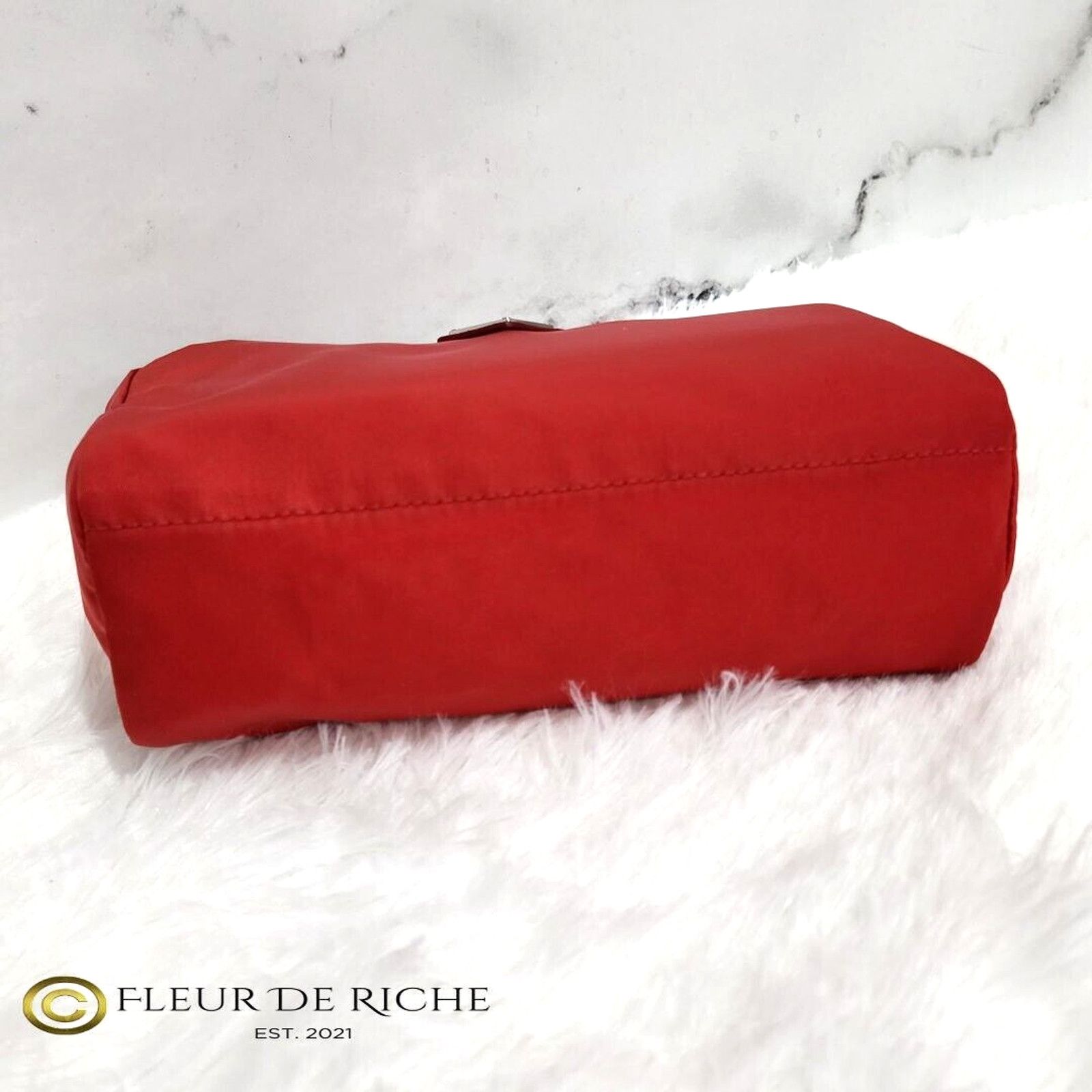 Prada Prada Necessaire Tessuto Small Toiletry Clutch Case Red Size ONE SIZE - 6 Thumbnail