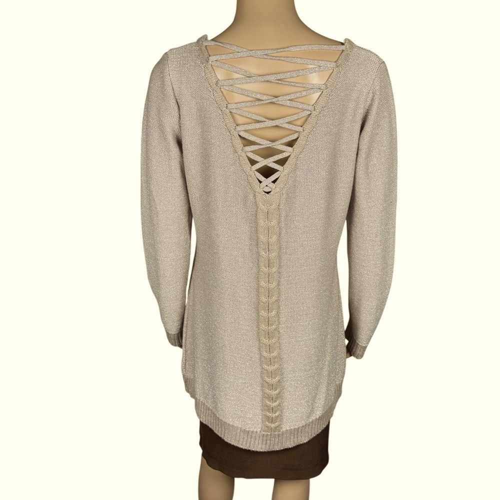Other Belldini V-neck Lace Back Golden Sparks Knit Sweater Size L Size L / US 10 / IT 46 - 3 Thumbnail