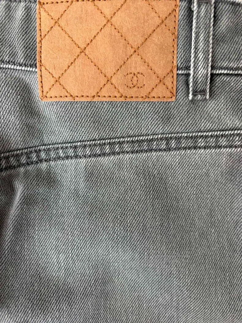 Chanel Chanel Grey jeans Size 42" / US 20 - 5 Thumbnail