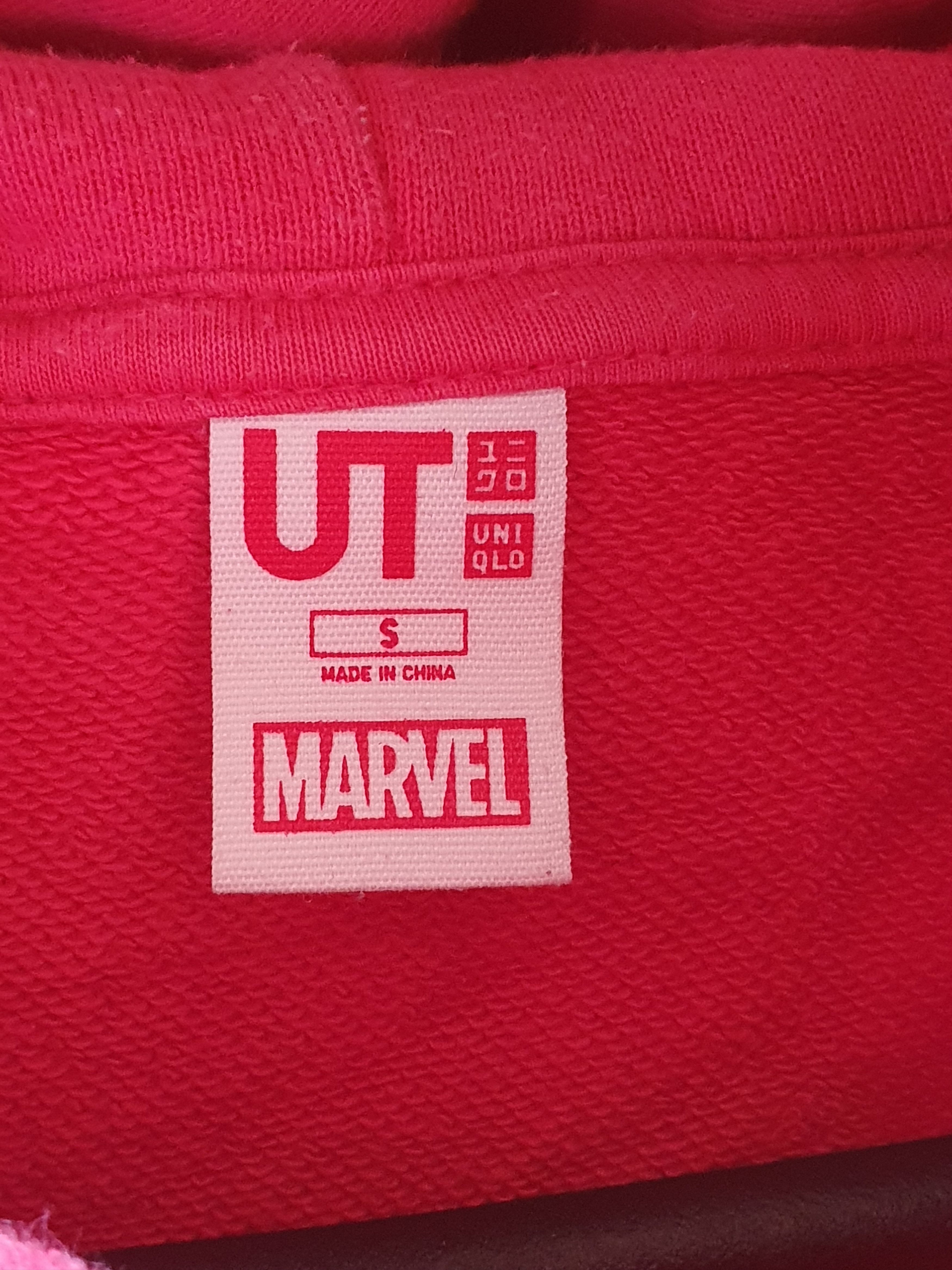 Marvel Comics × Uniqlo Uniqlo Marvel Spiderman Hoodie Hanging S sz S/M? Size US S / EU 44-46 / 1 - 2 Thumbnail