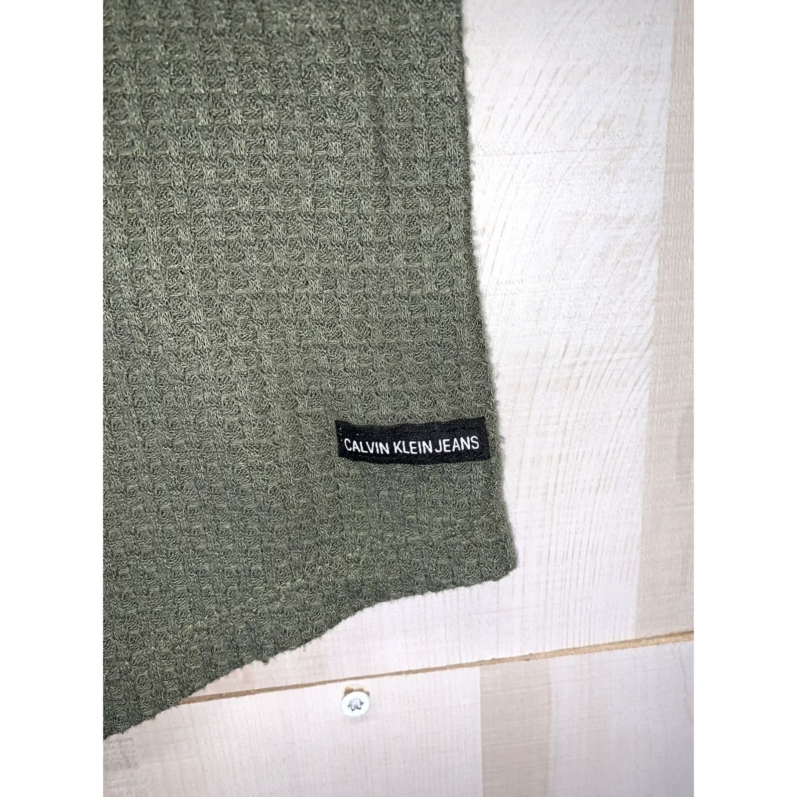 Calvin Klein VINTAGE Calvin Klein Jeans Green Waffle Print Hoodie Women M-3852 Size M / US 6-8 / IT 42-44 - 4 Thumbnail