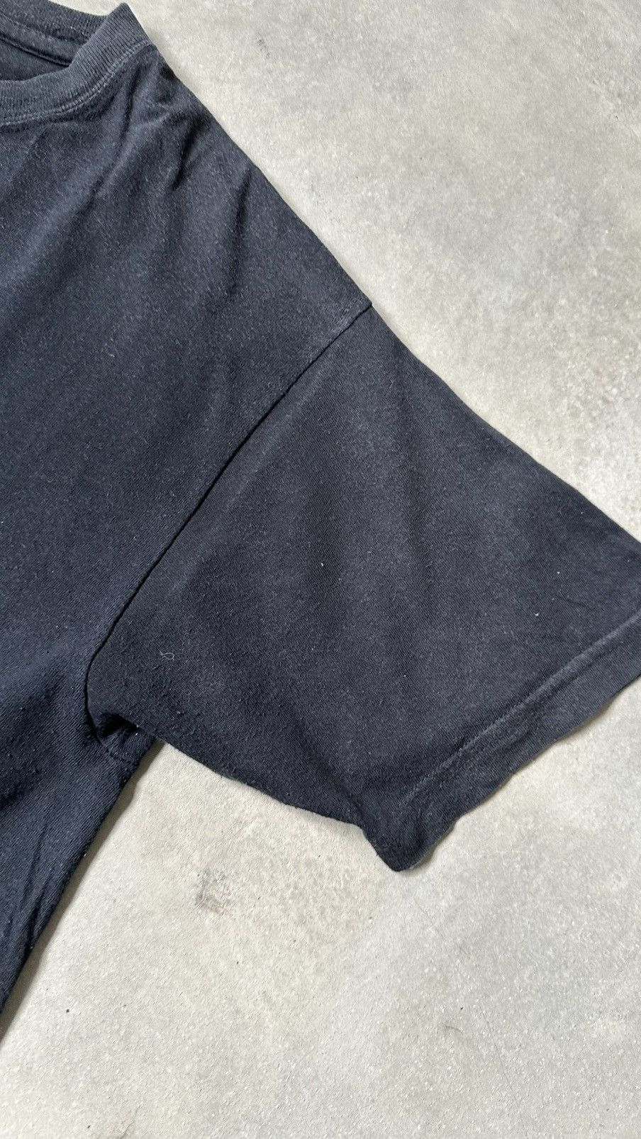 Japanese Brand VINTAGE BERNAD HILL UMBRELLA SATELITE TEE Size US M / EU 48-50 / 2 - 3 Thumbnail