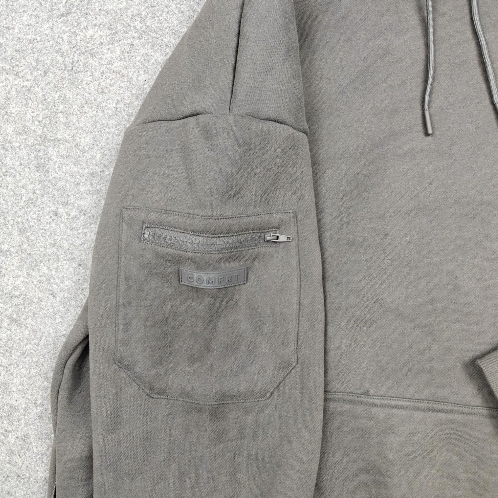 KangaROOS Comfrt Hoodie Mens XL Gray Fleece Pullover Kangaroo Logo Sleeve Zip Pockets Size US XL / EU 56 / 4 - 3 Thumbnail