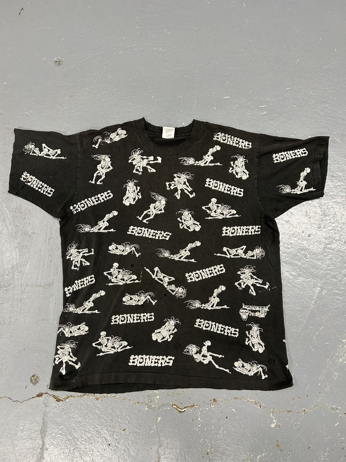 Fashion Victim Crazy Vintage Black Faded Fashion Victim Sex Boners T-Shirt Size US XL / EU 56 / 4 - 1 Thumbnail