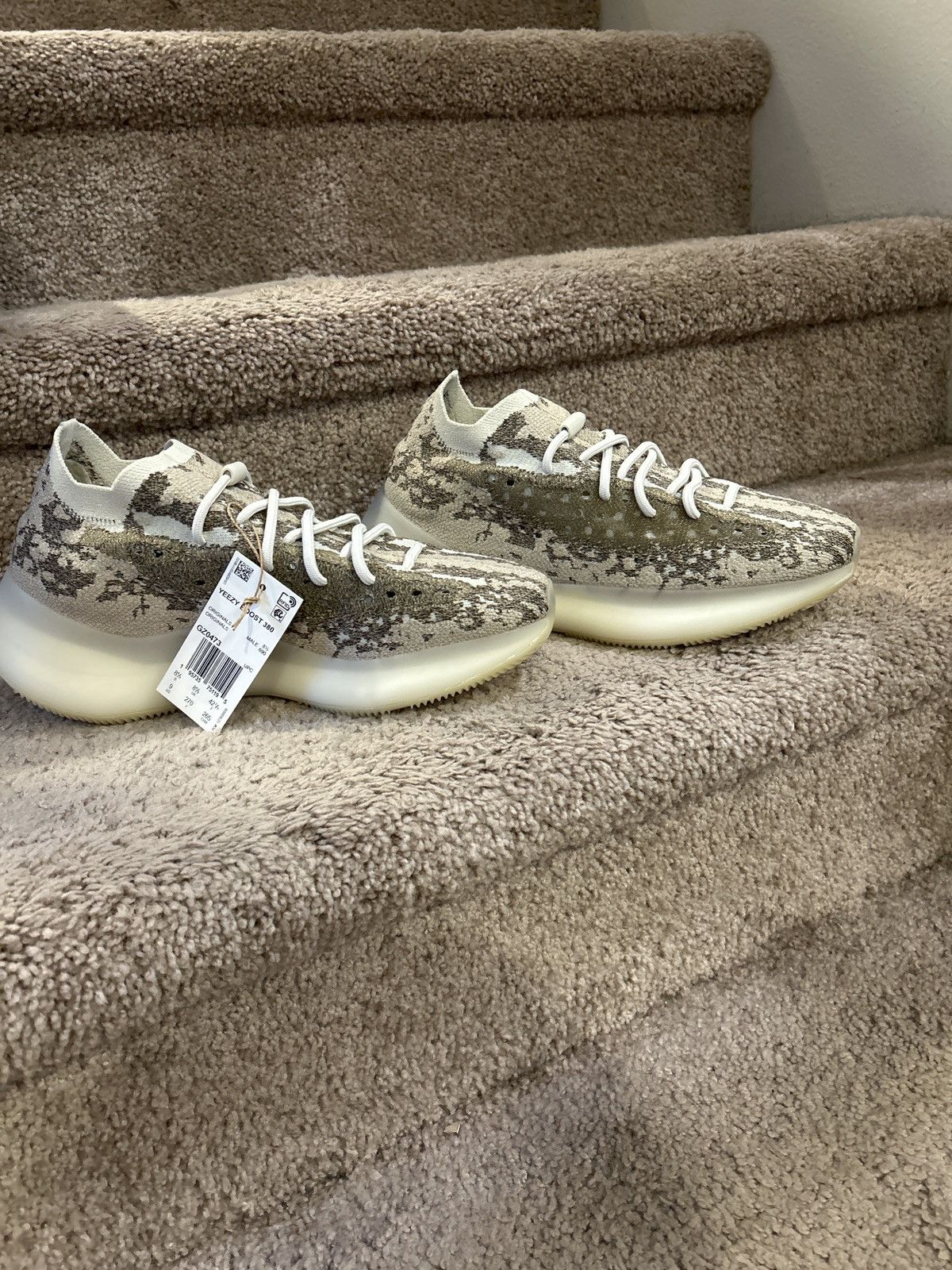Adidas × Yeezy Pyrite Size US 9 / EU 42 - 8 Thumbnail