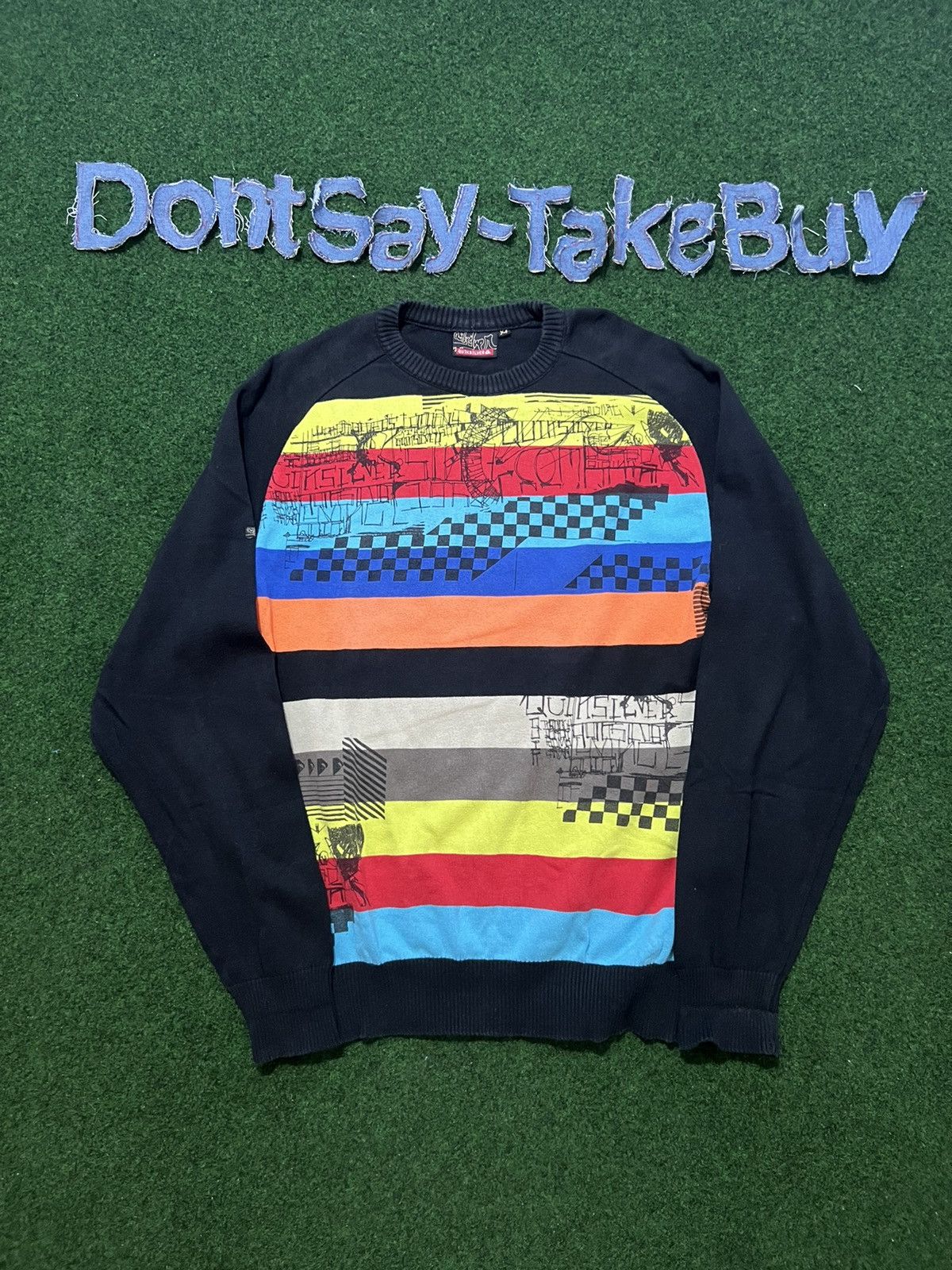image of Avant Garde x Quiksilver Vintage Quiksilver Sweater 90's Americanwear Y2K Casual Style (Size Large)