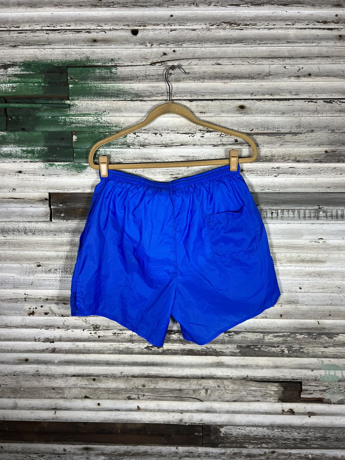 Nike × Vintage Vintage 90s Blue Nike Shorts Size US 36 / EU 52 - 2 Thumbnail