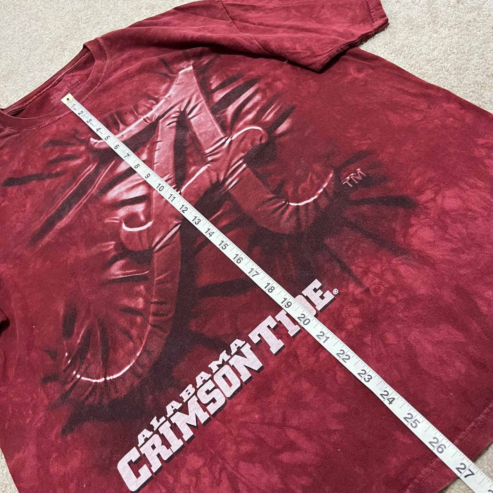 The Mountain The Mountain Alabama Crimson Tide Red Graphic Shirt XL Size US XL / EU 56 / 4 - 5 Thumbnail